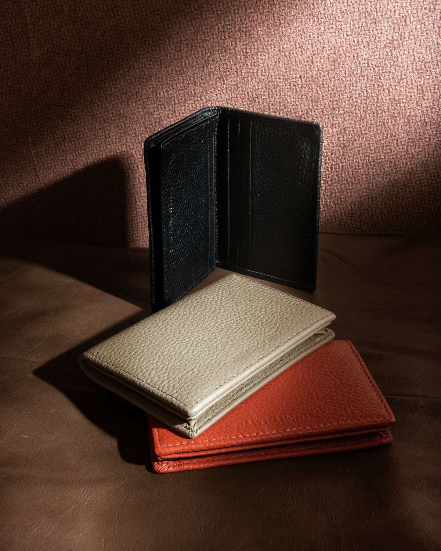 Gaia Leather Card Wallet