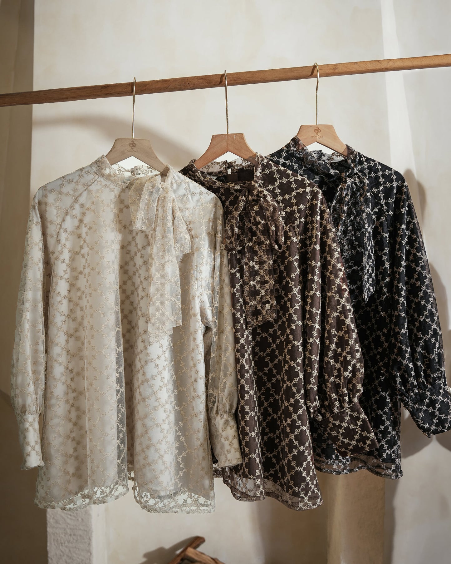 Veyra Blouse