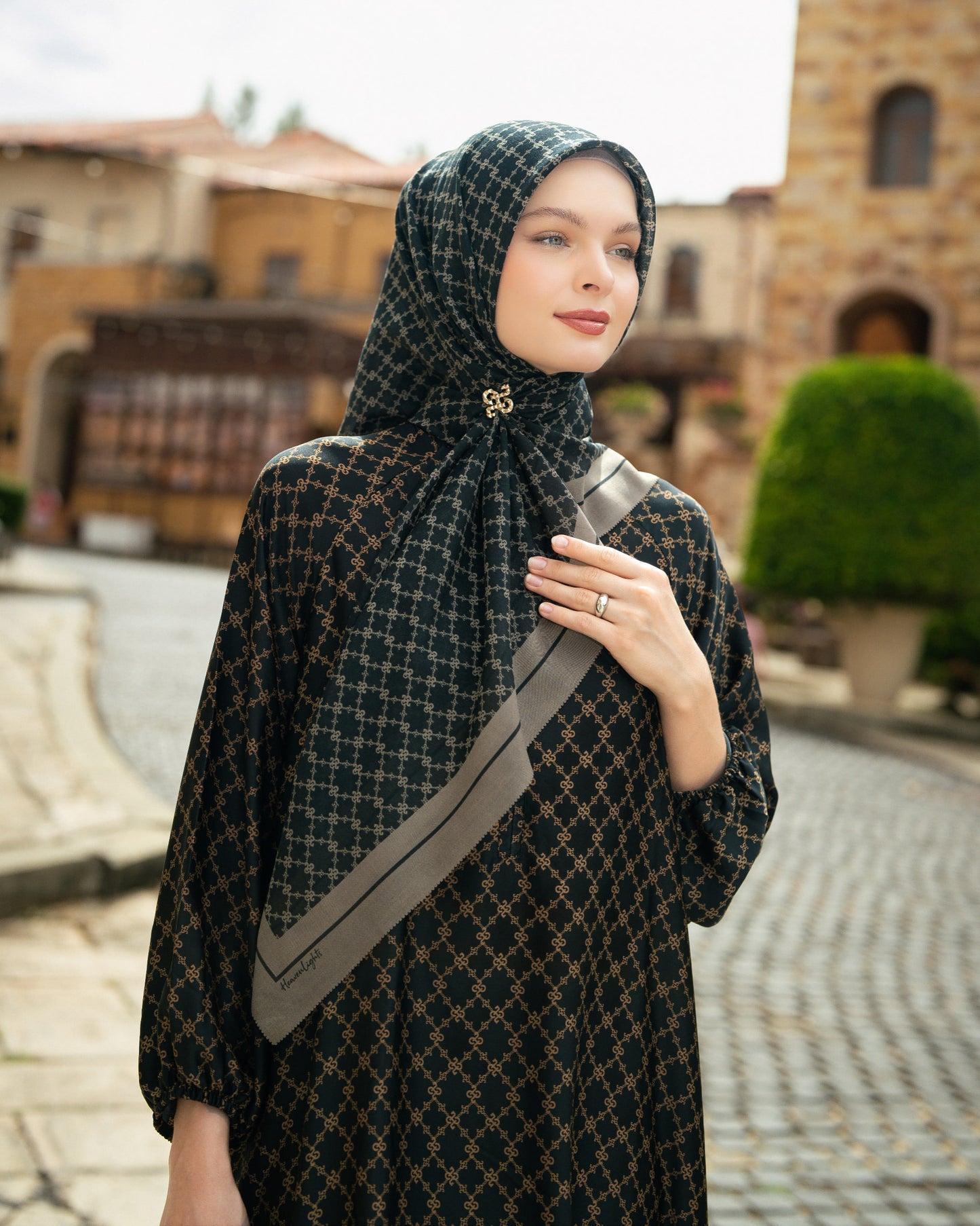 Serenite Scarf (Package All Color)