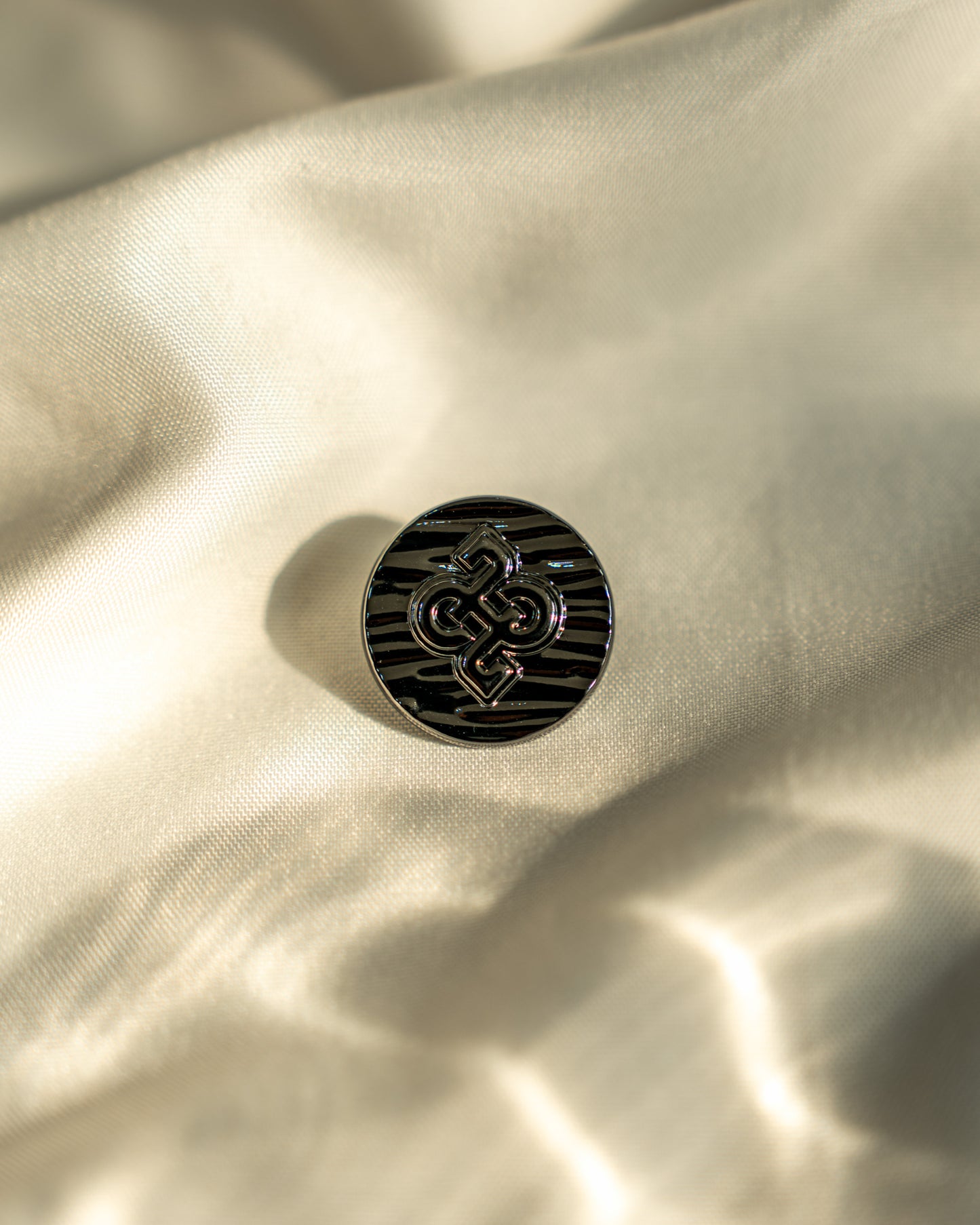 Autonoma Mini Brooch (Isi 3 pcs)