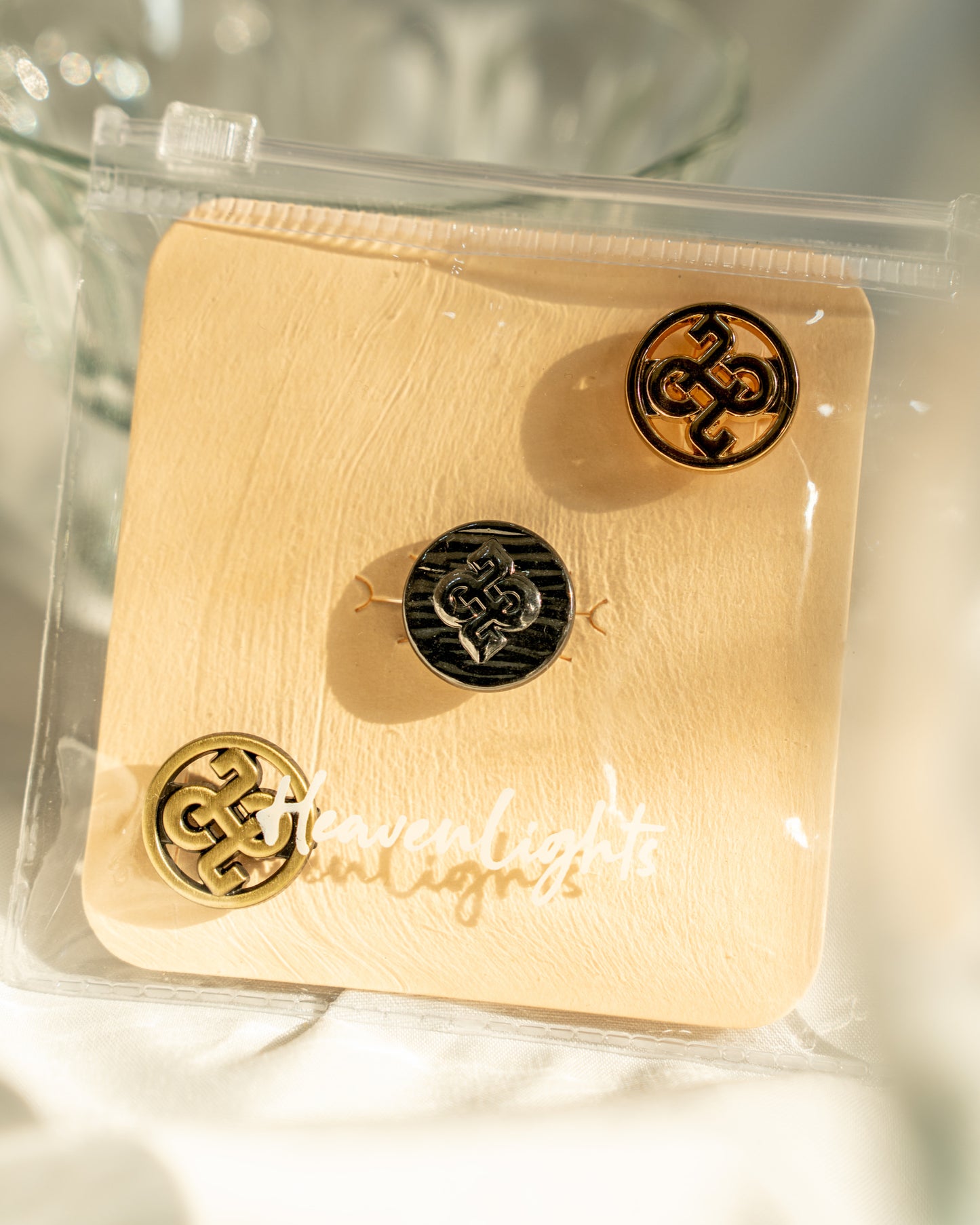 Autonoma Mini Brooch (Isi 3 pcs)