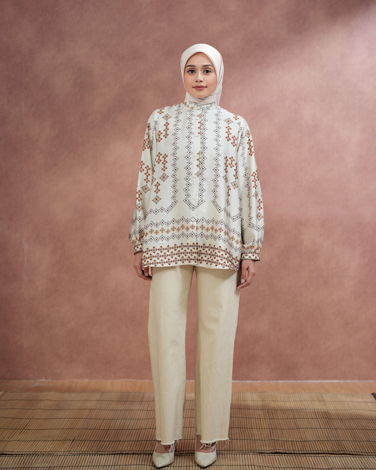 Nura Shirt