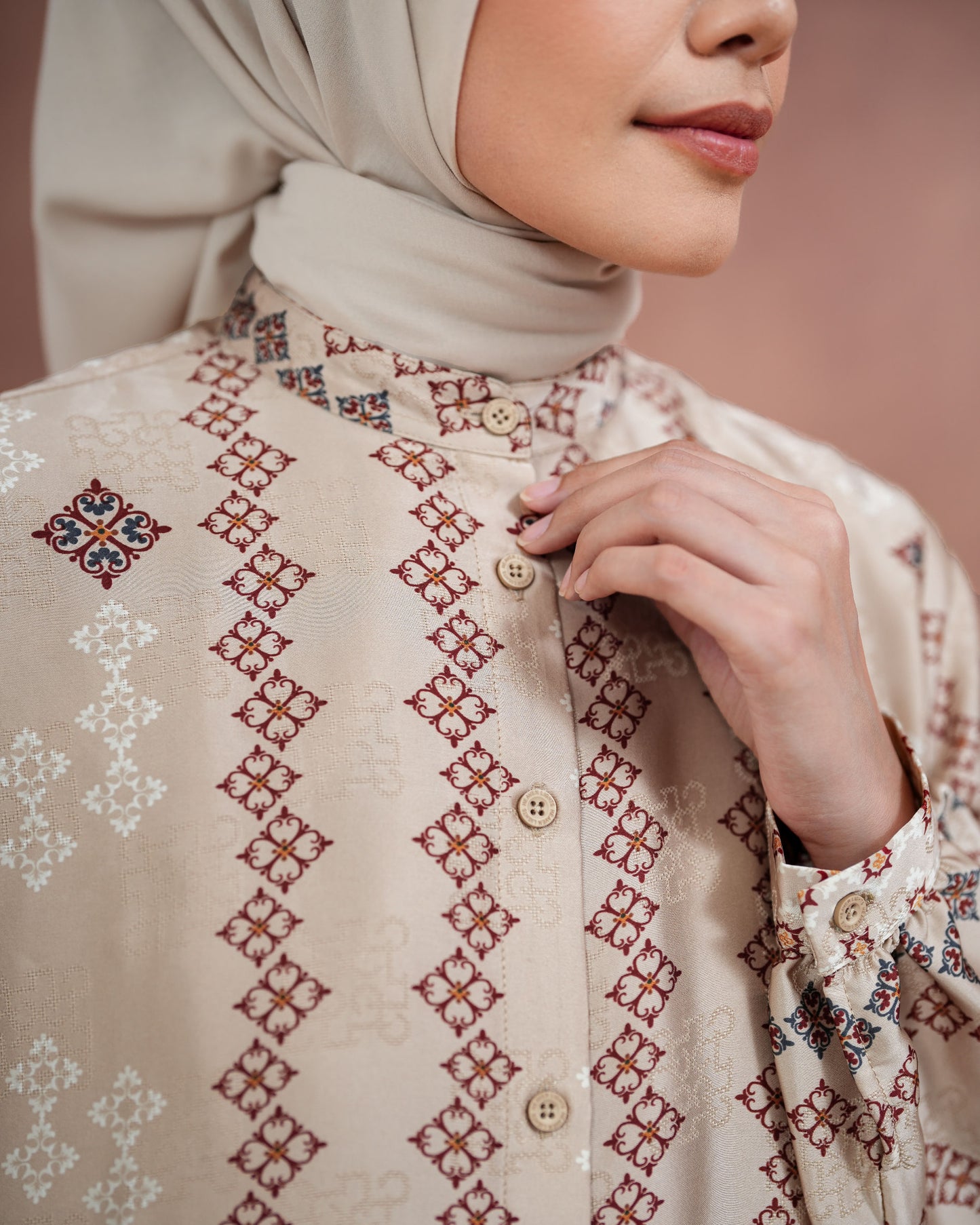 Nura Shirt