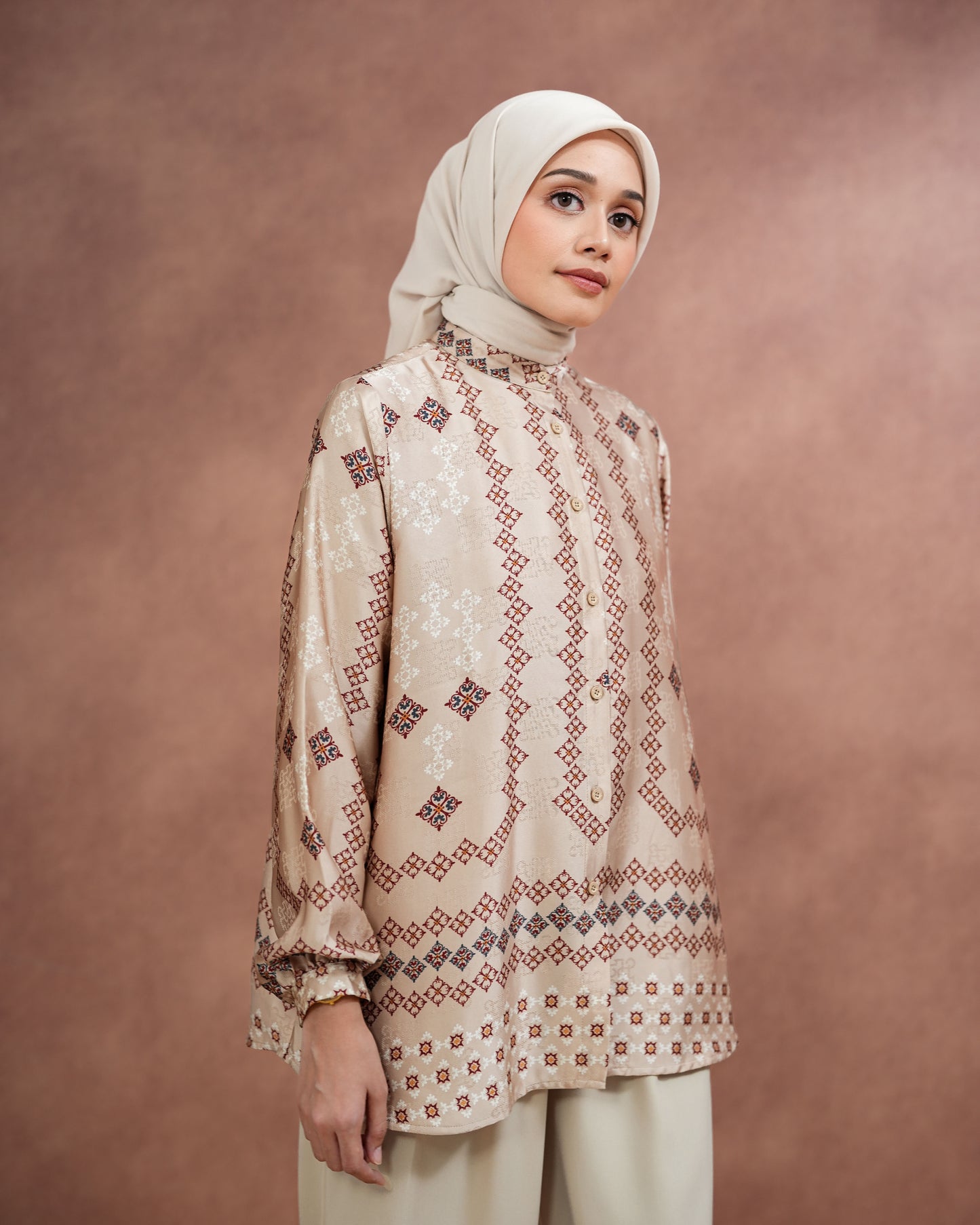Nura Shirt