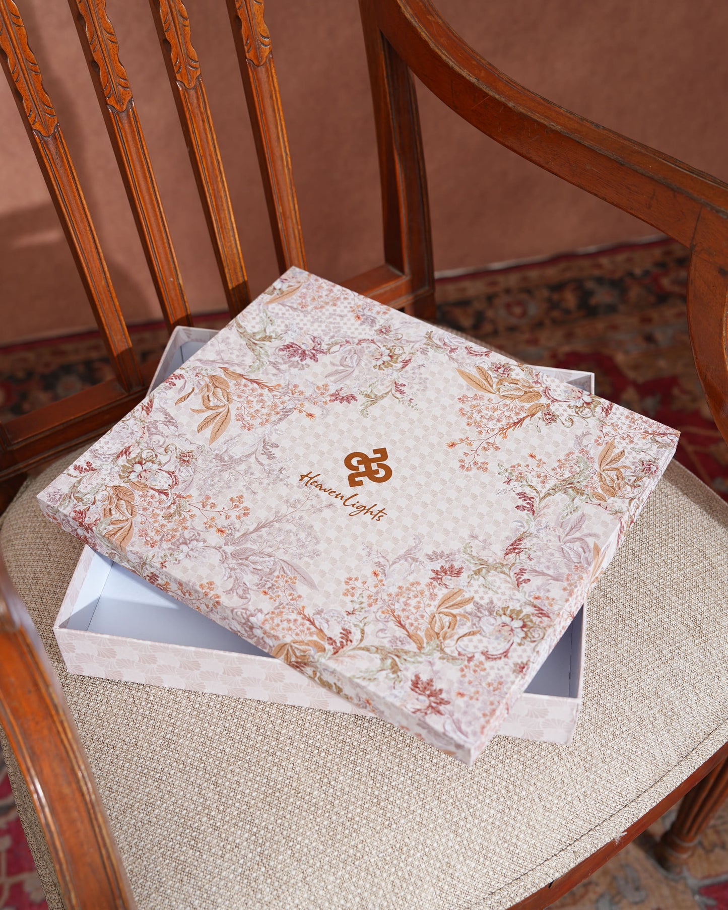 ADDITIONAL BOX GIFT