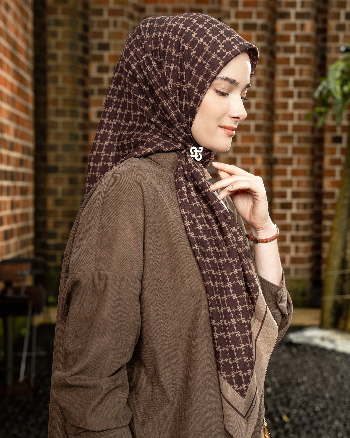 Serenite Scarf