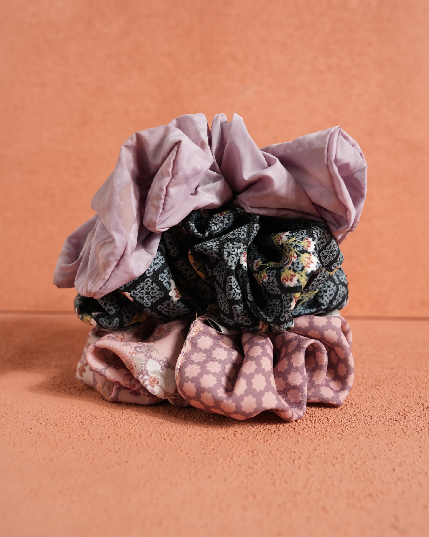 HL Scrunchie [NOT FOR SALE]