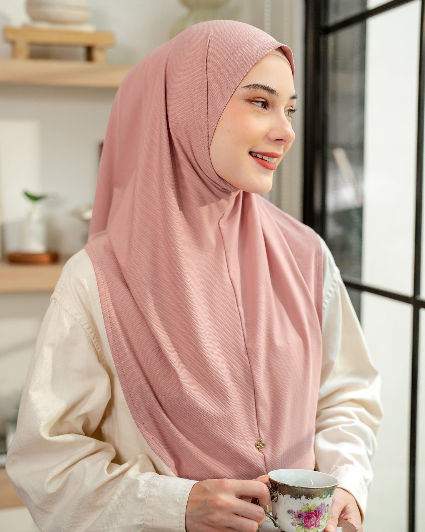 Izzy Hijab