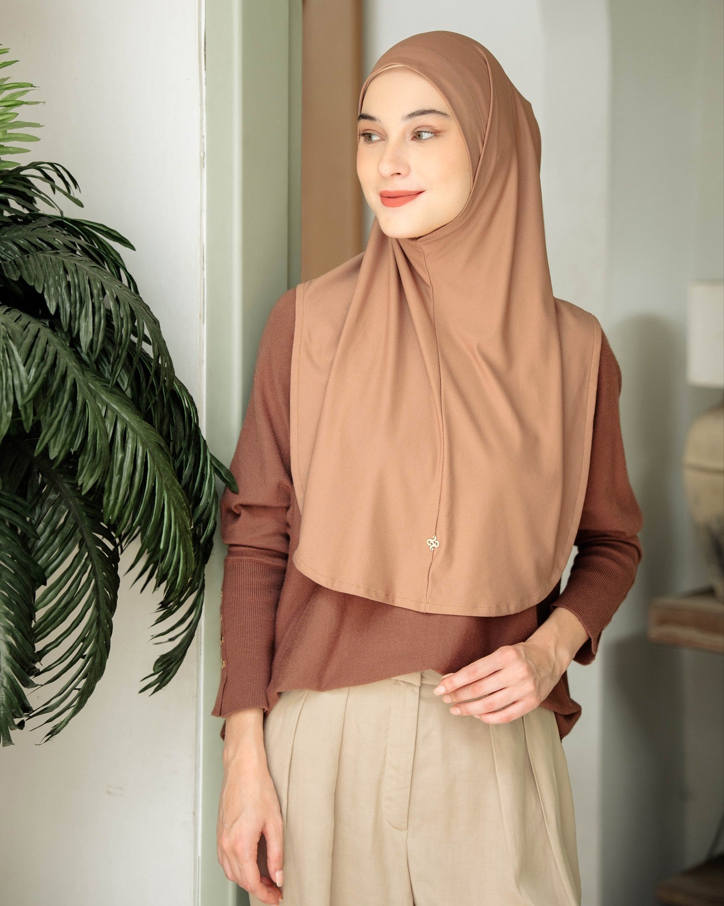 Izzy Hijab