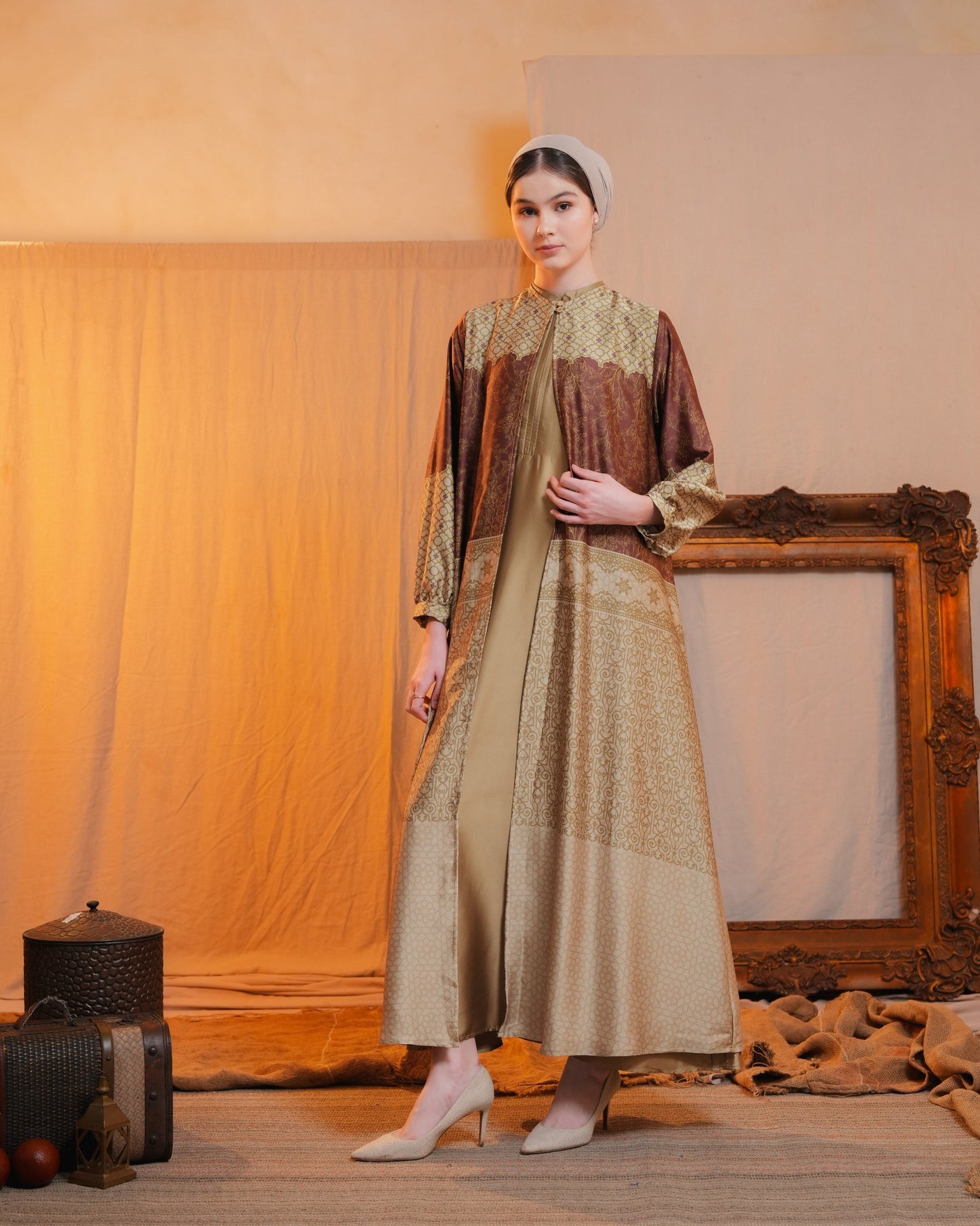Mahira One Set Outer and Inner