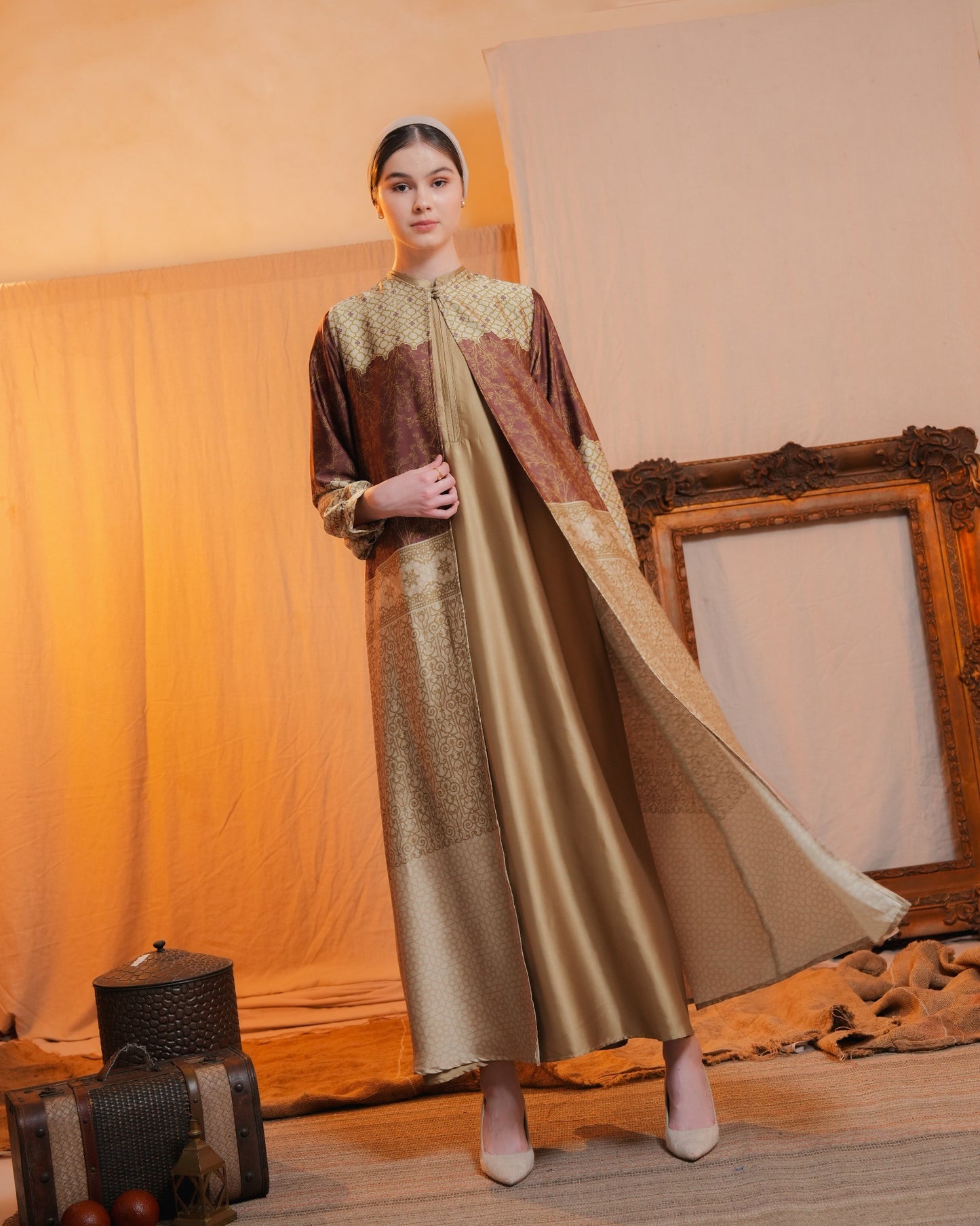 Mahira One Set Outer and Inner