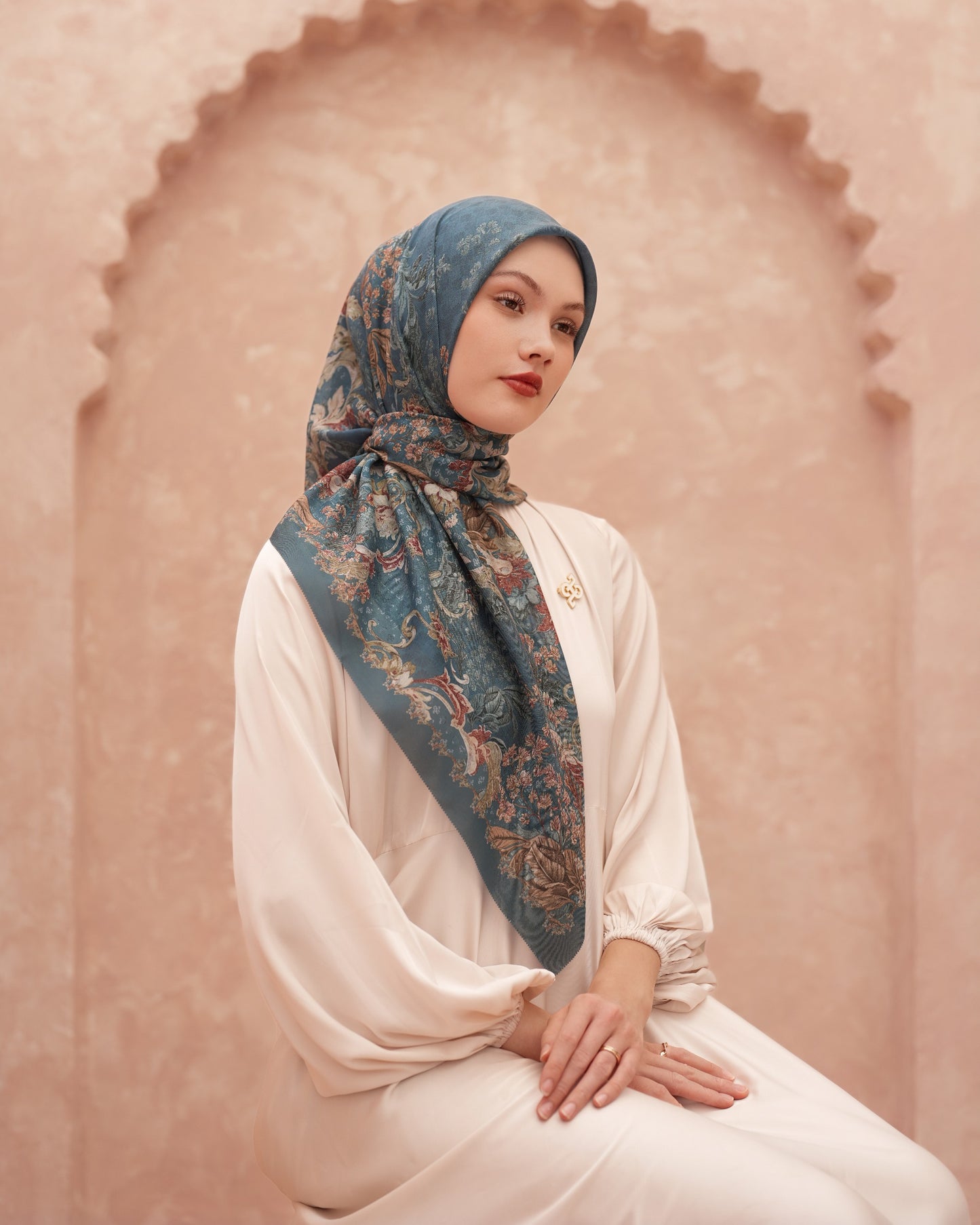 Seluna Scarf
