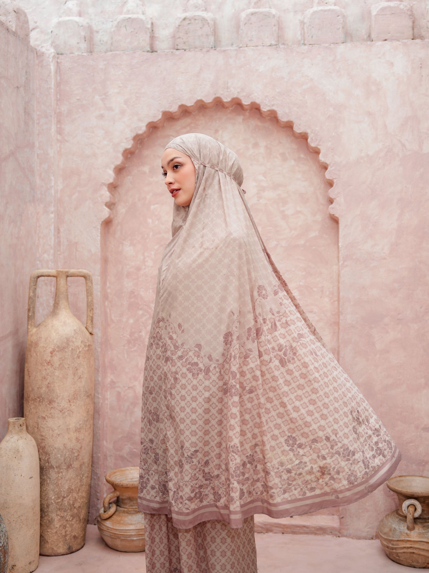 Aira Prayer Set