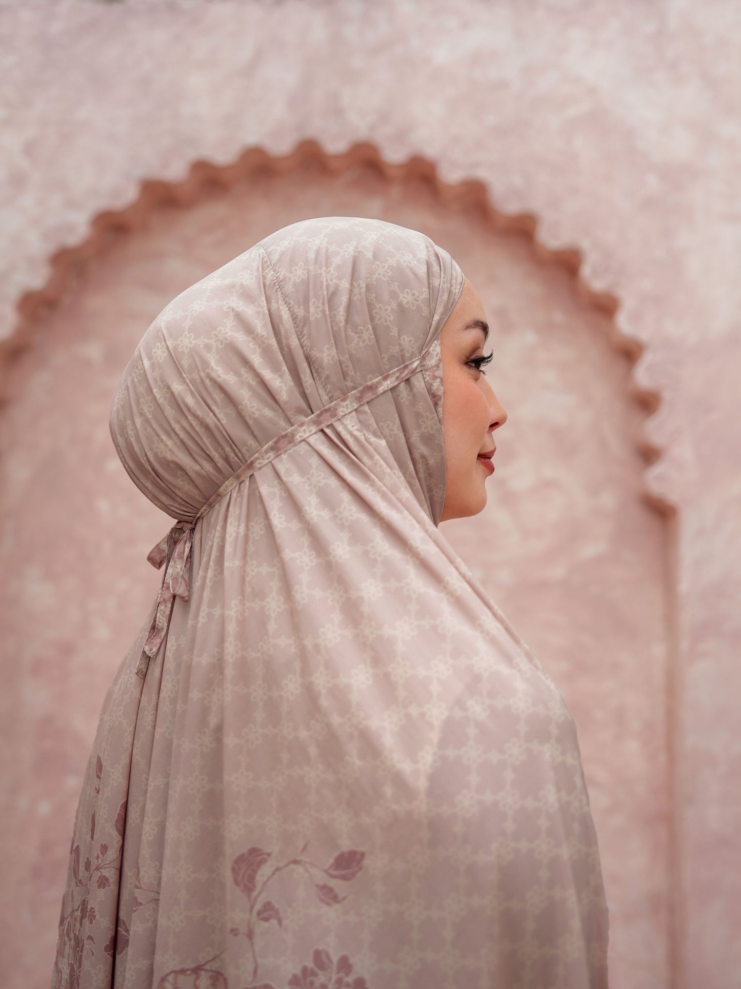 Aira Prayer Set