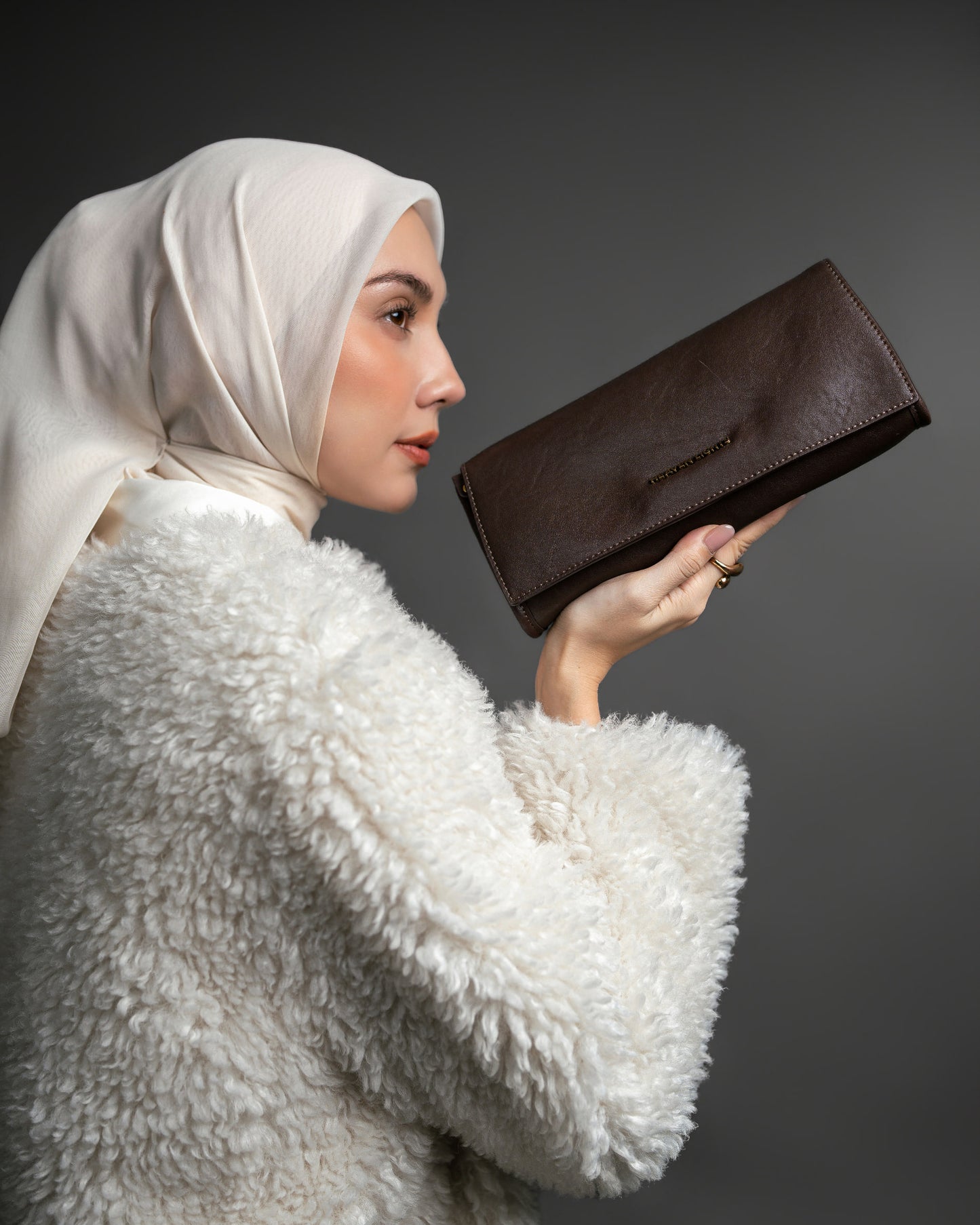 Alma Leather Bag