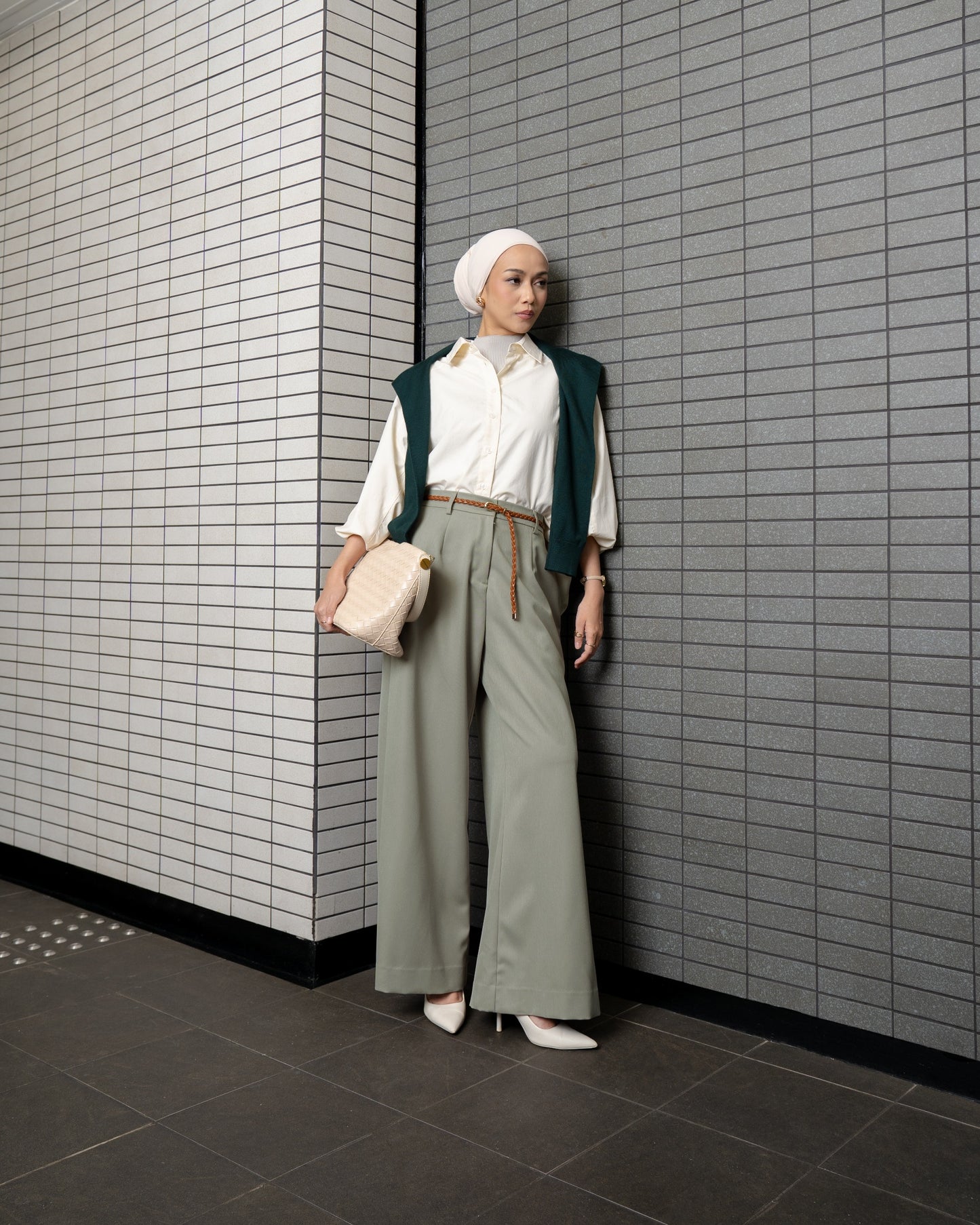 Alvea Pants