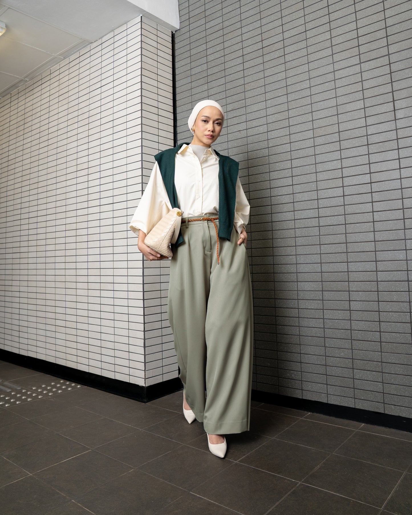 Alvea Pants