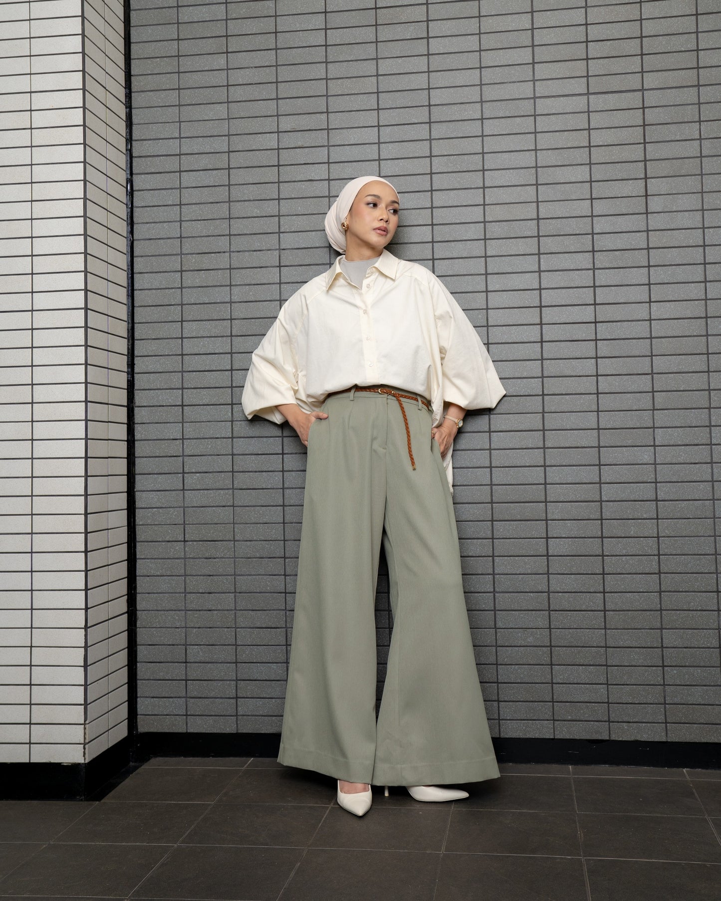 Alvea Pants