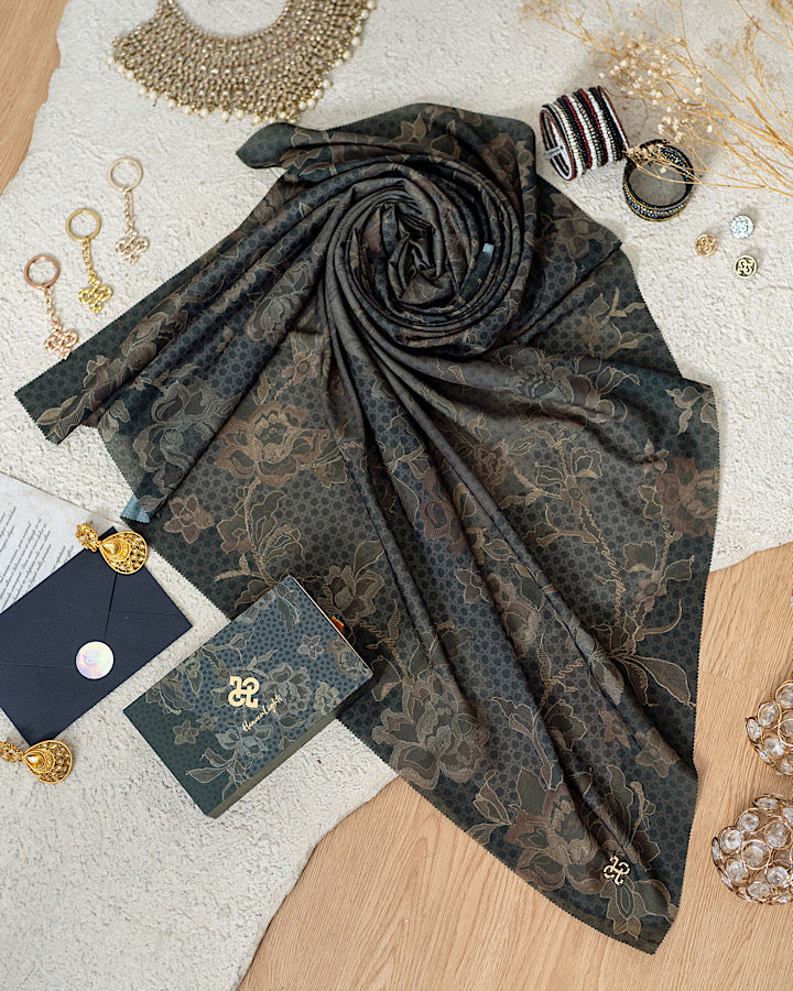 Arsya Scarf