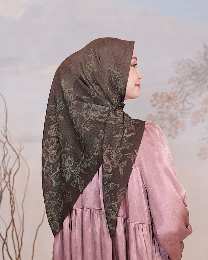 Arsya Scarf