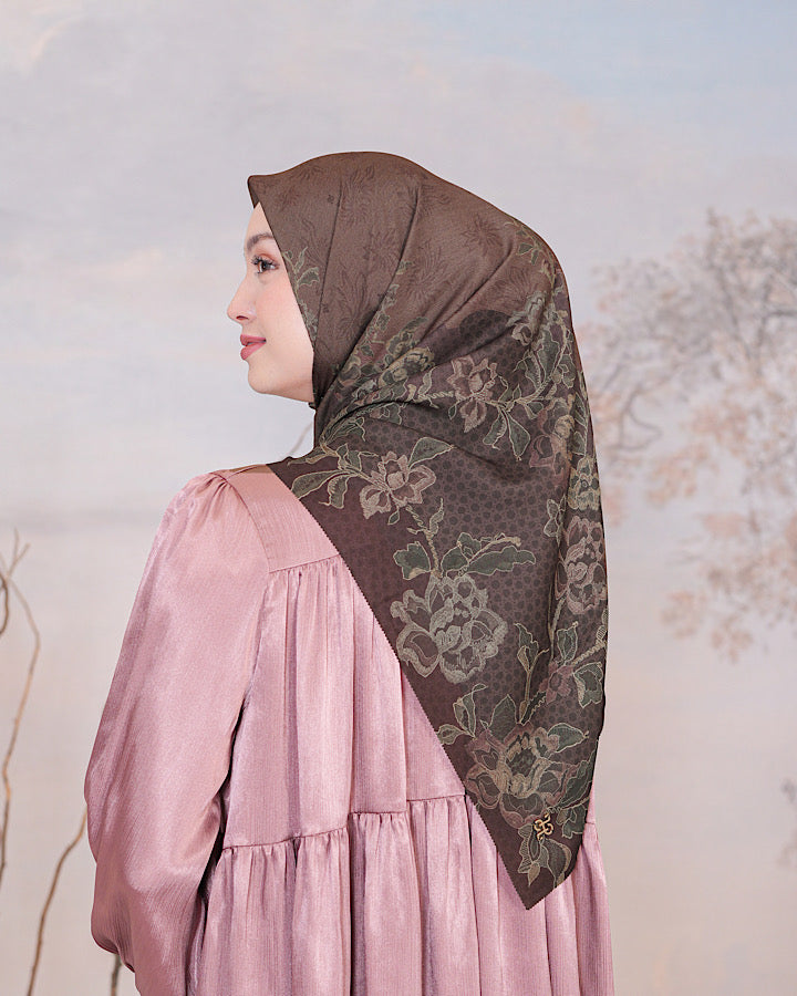 Arsya Scarf