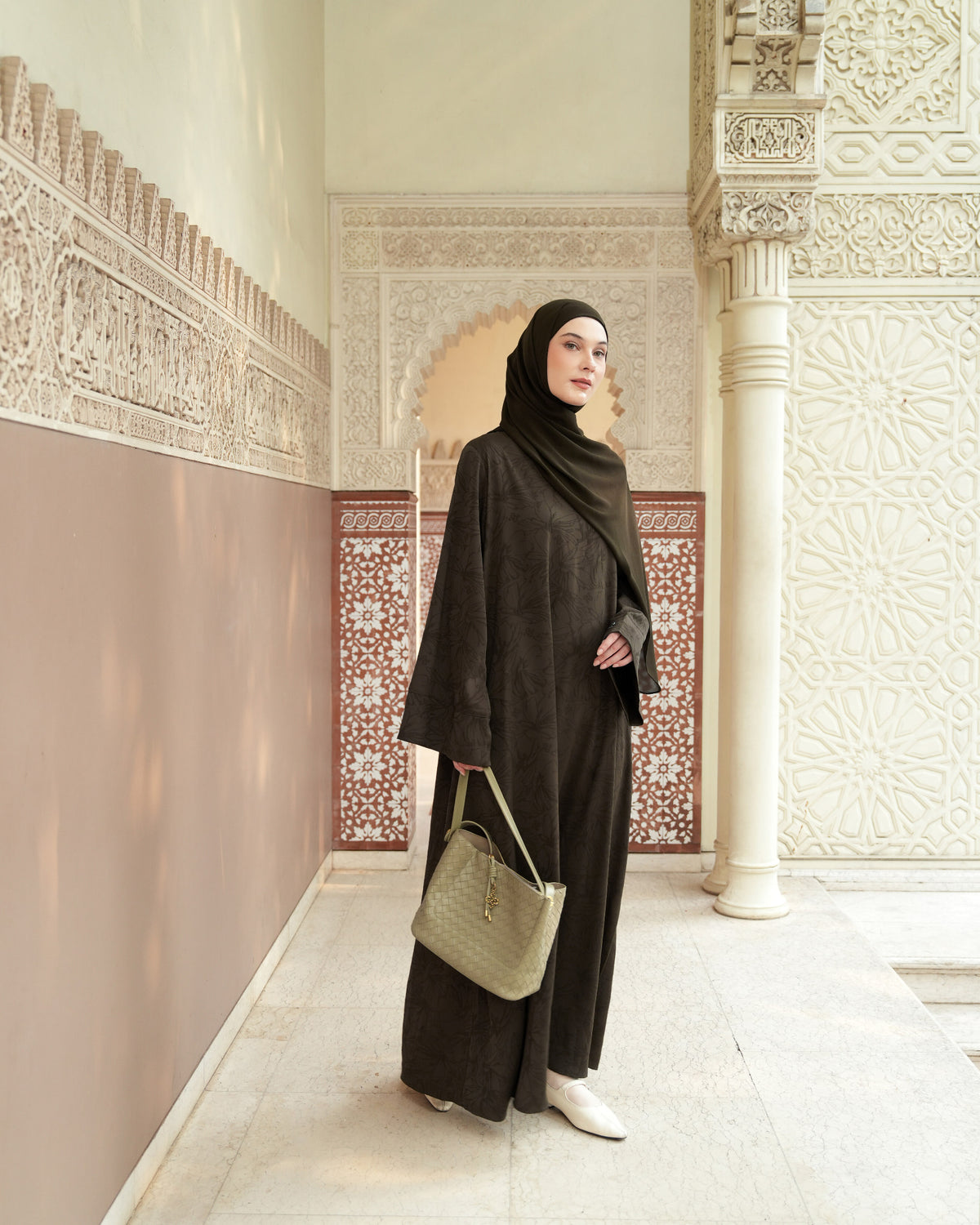 Luma Abaya Dress