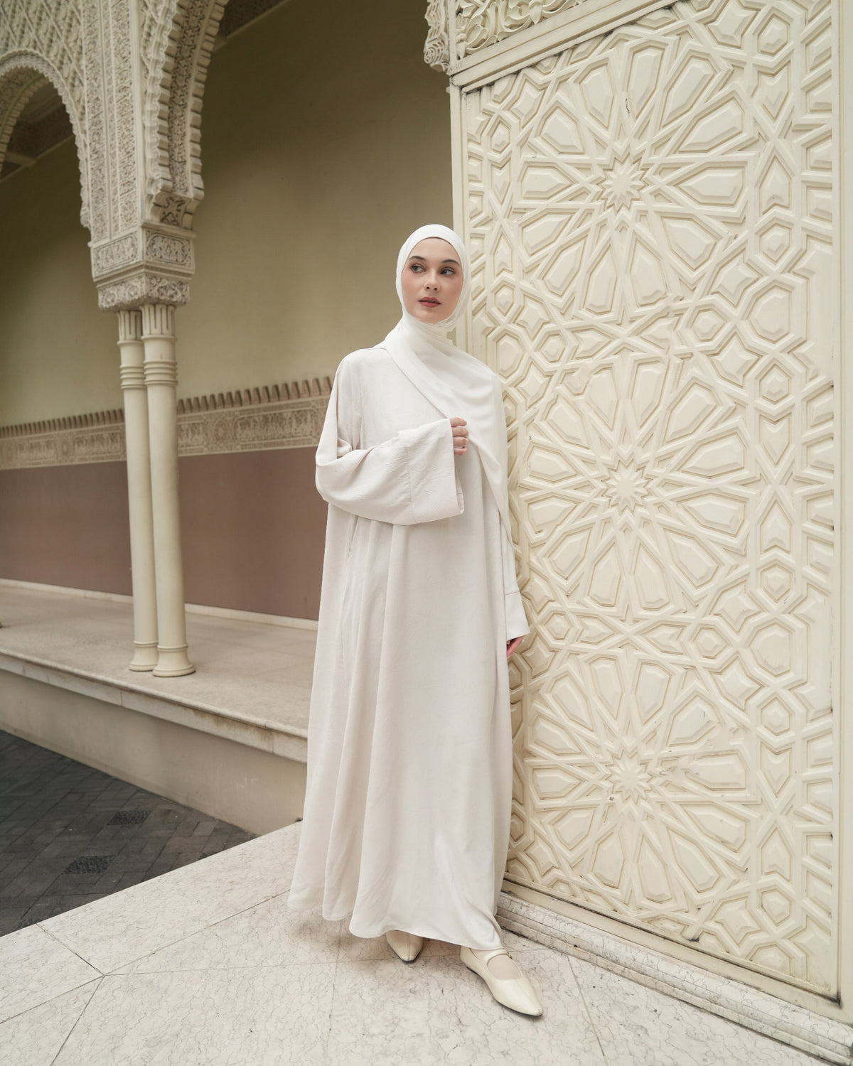 Luma Abaya Dress