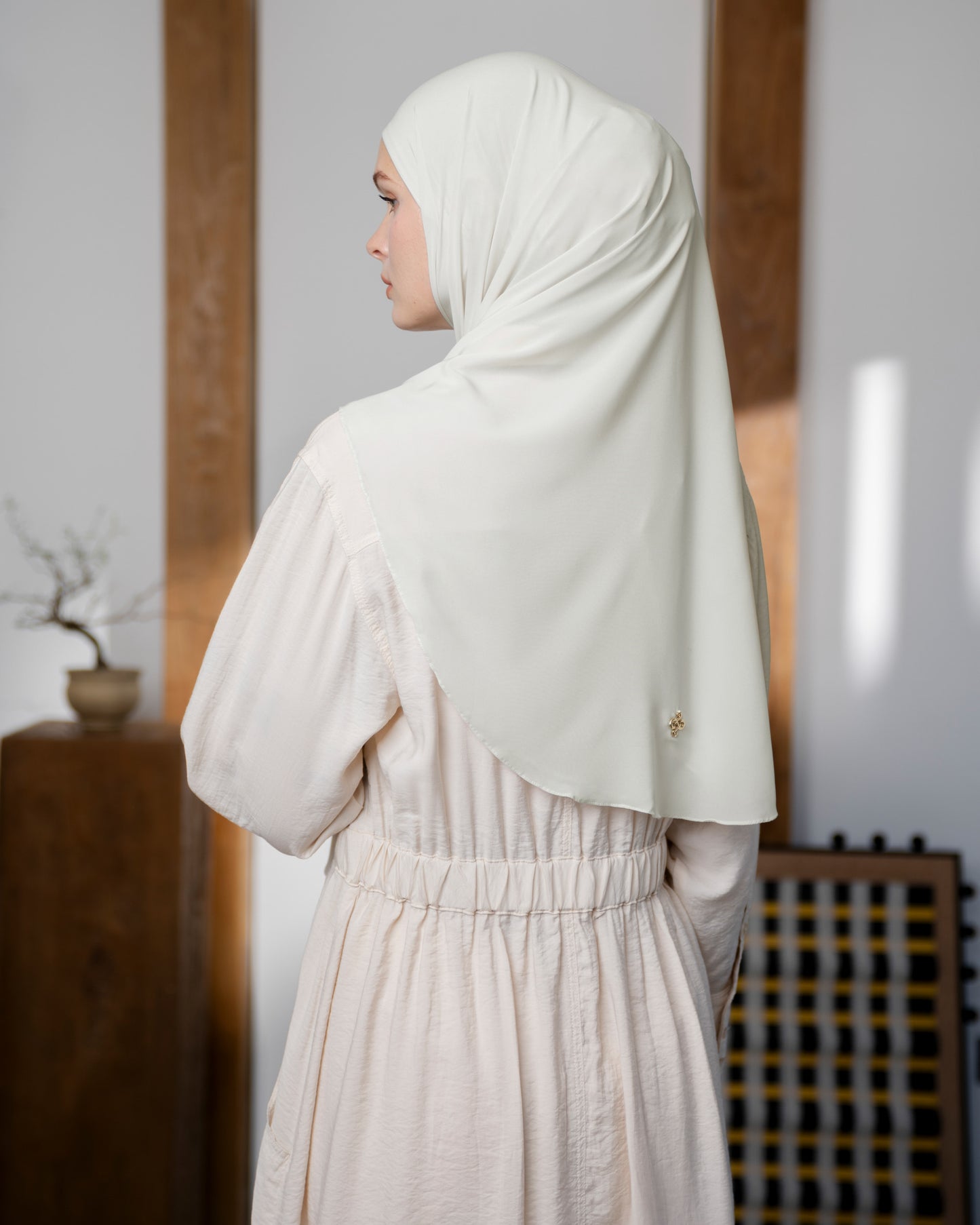Ayse segitiga Instan (Curve) by HL Lume
