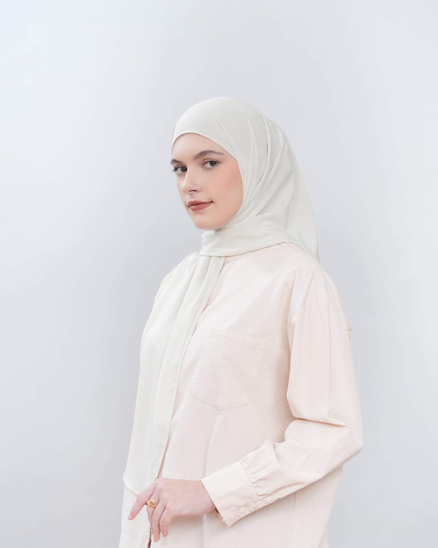 Ayse segitiga Instan (Curve) by HL Lume