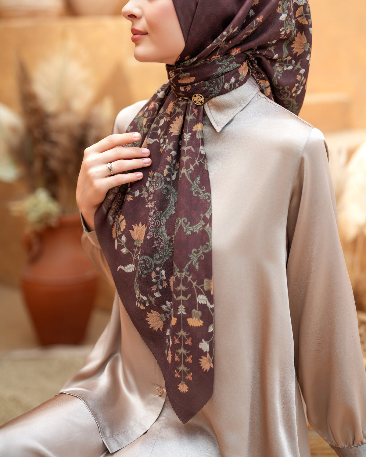 Dama Scarf
