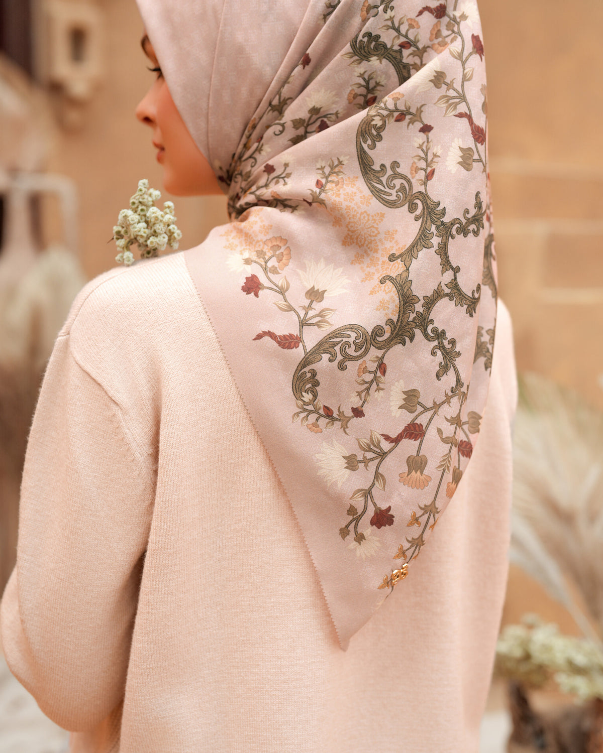 Dama Scarf