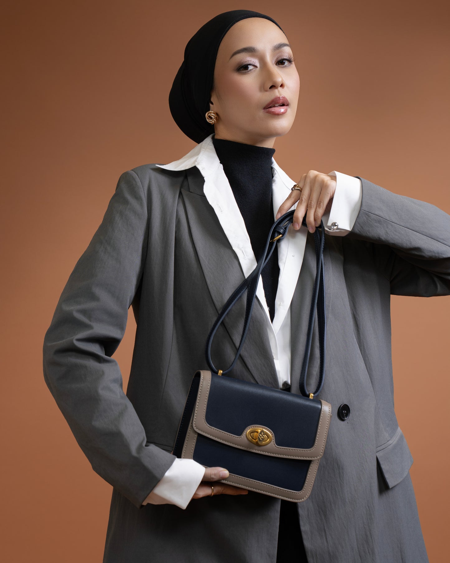 Elnora Bag