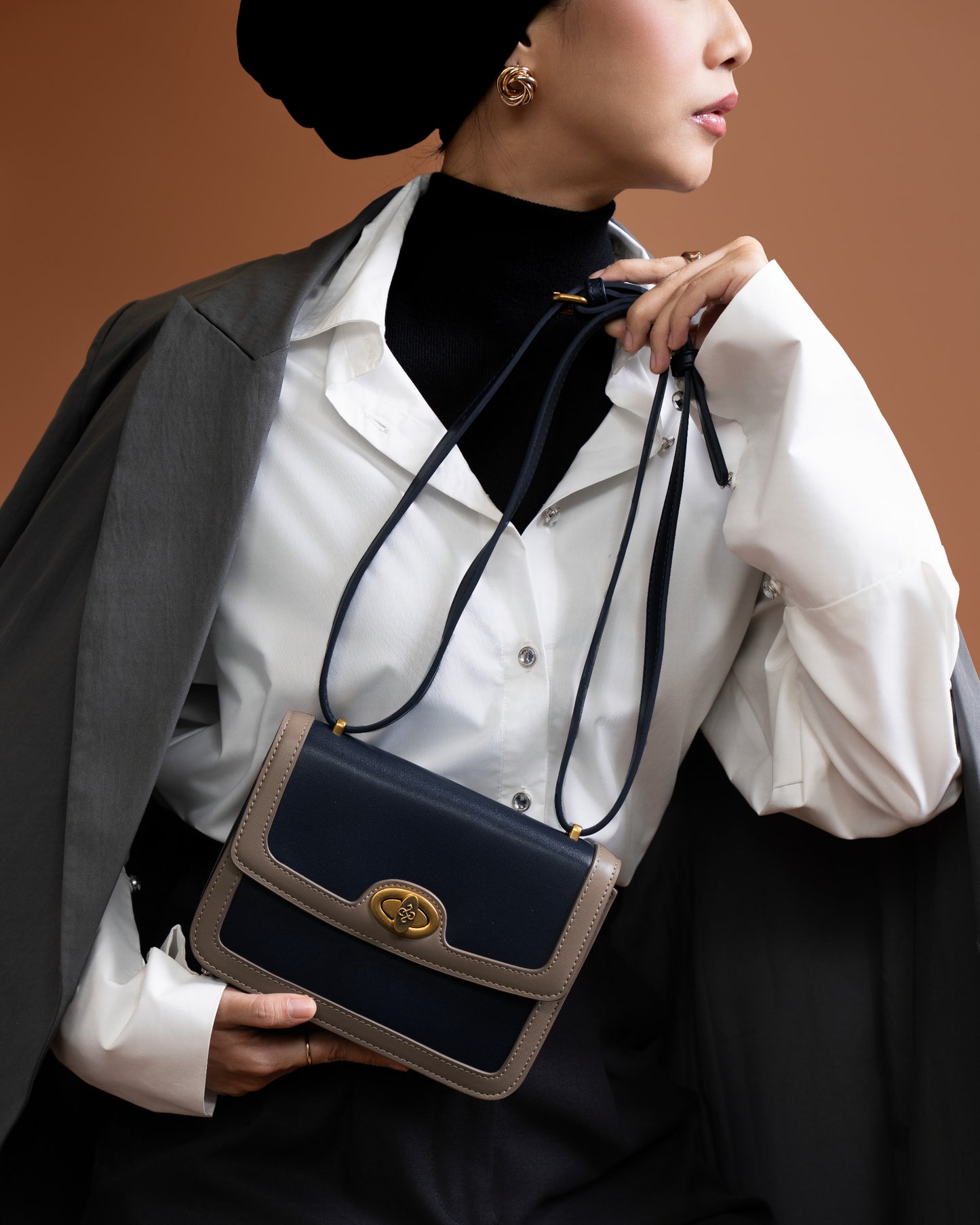 Elnora Bag