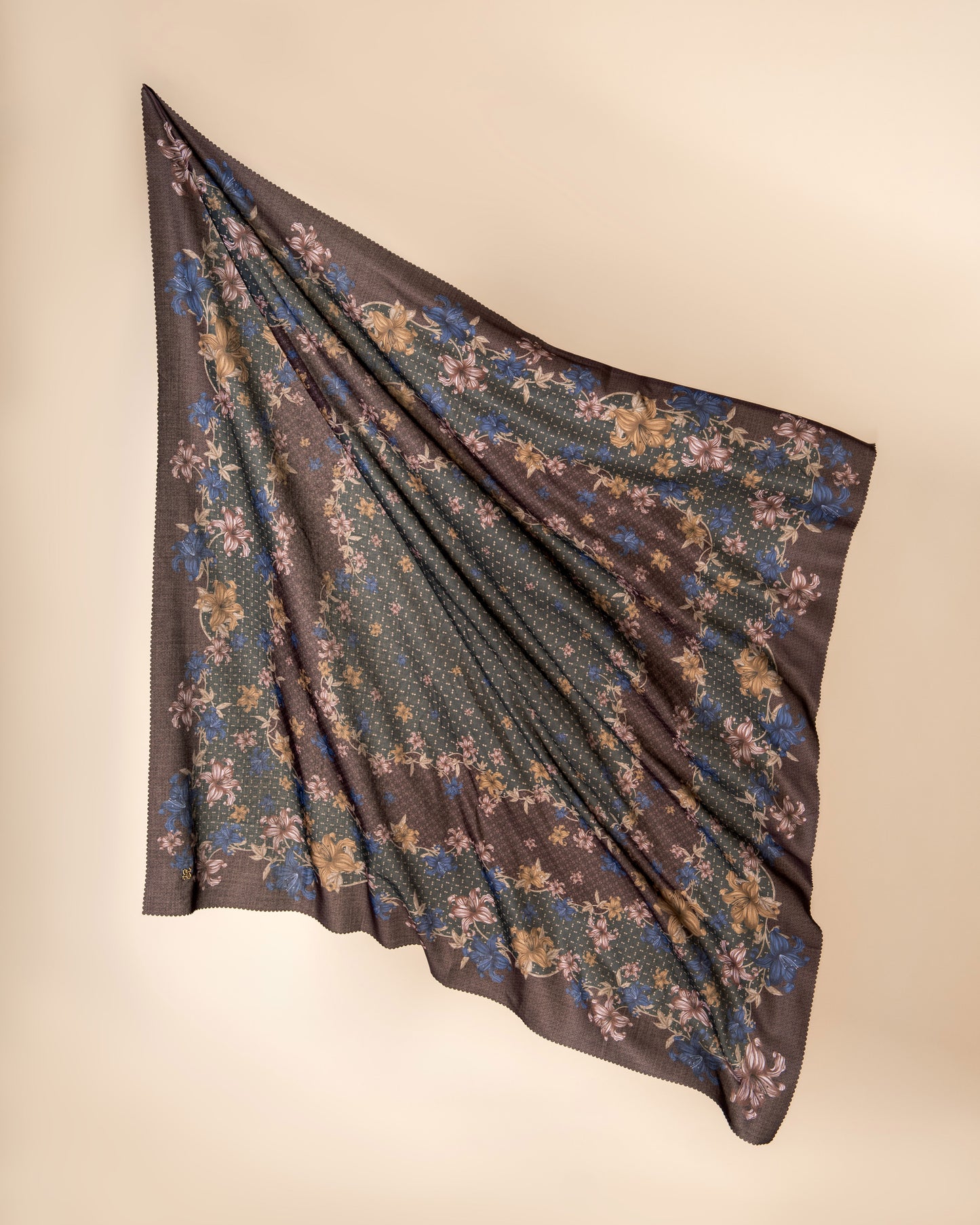 Hannah Scarf