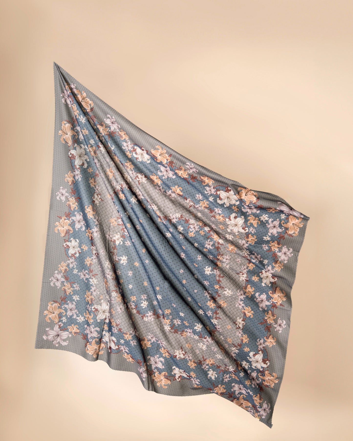 Hannah Scarf