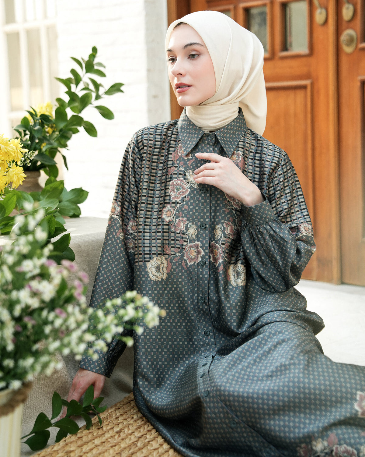 Ivona Dress