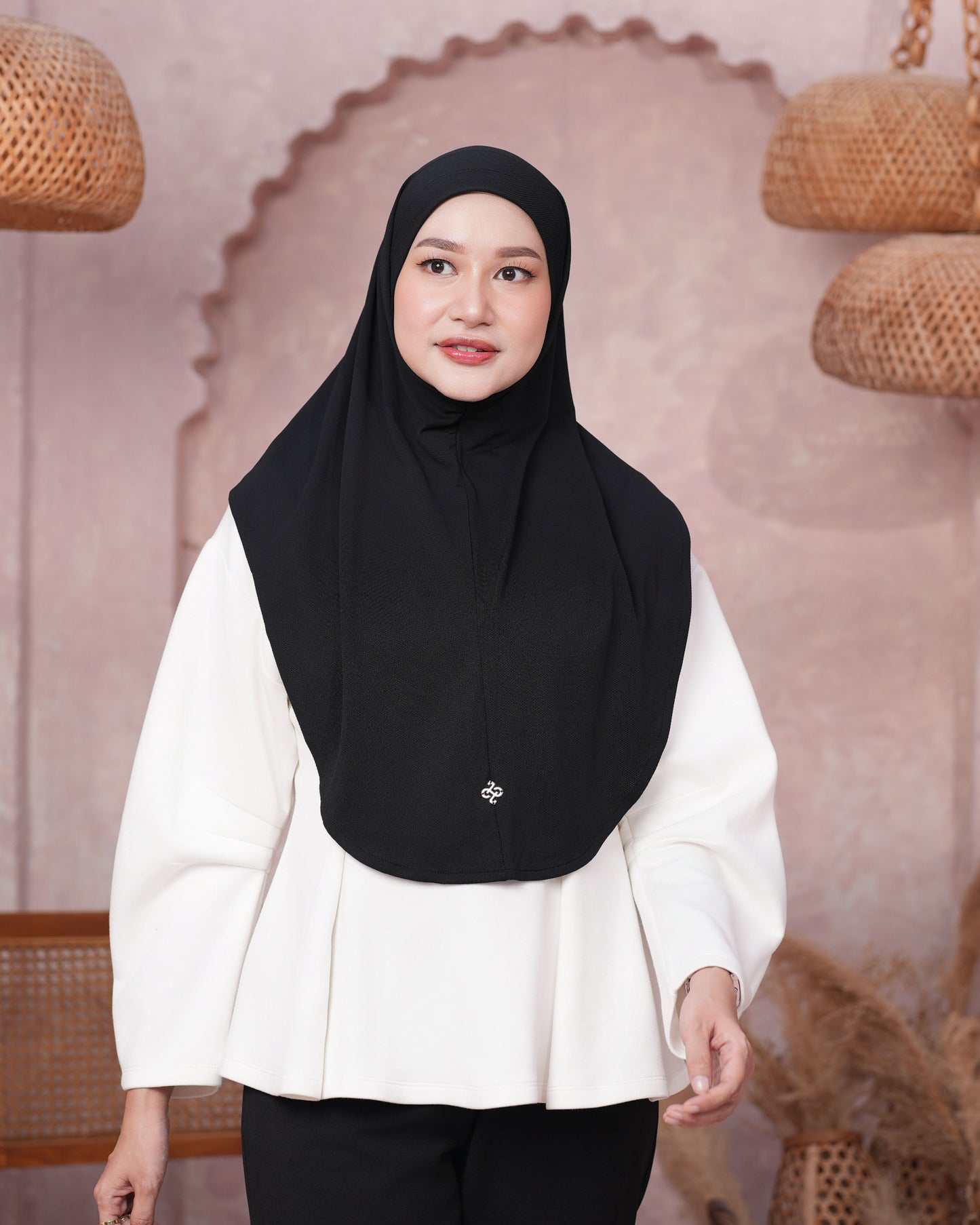 Izzy Hijab