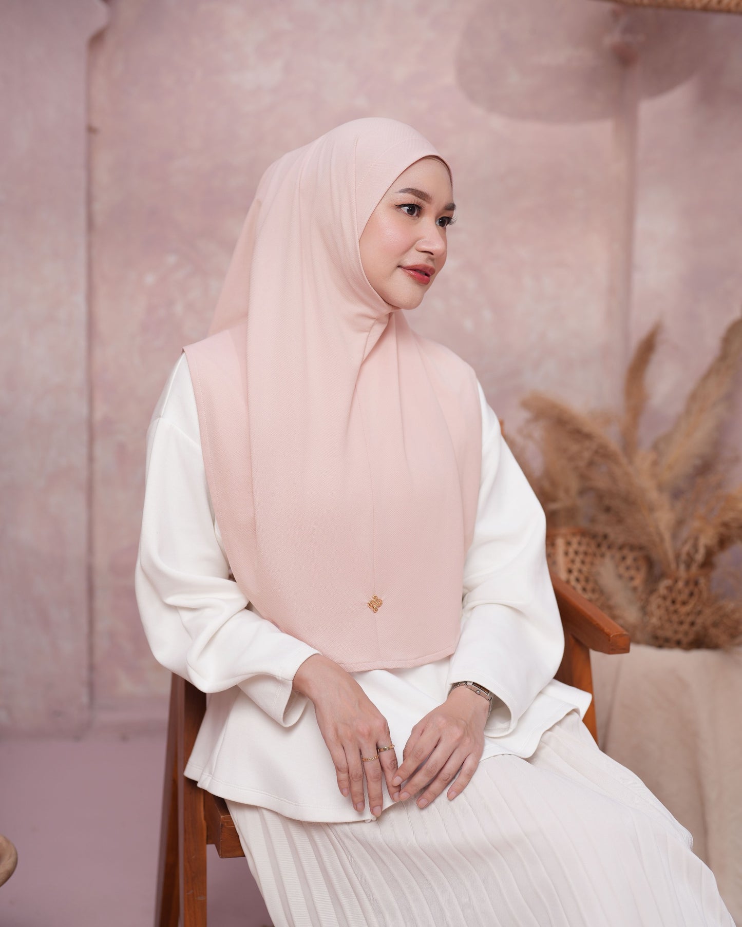 Izzy Hijab
