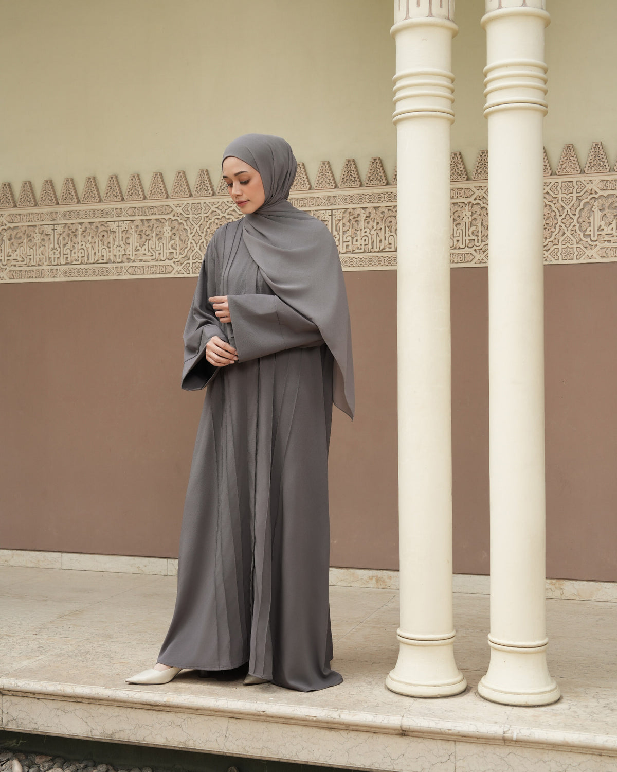 Jasmine Abaya