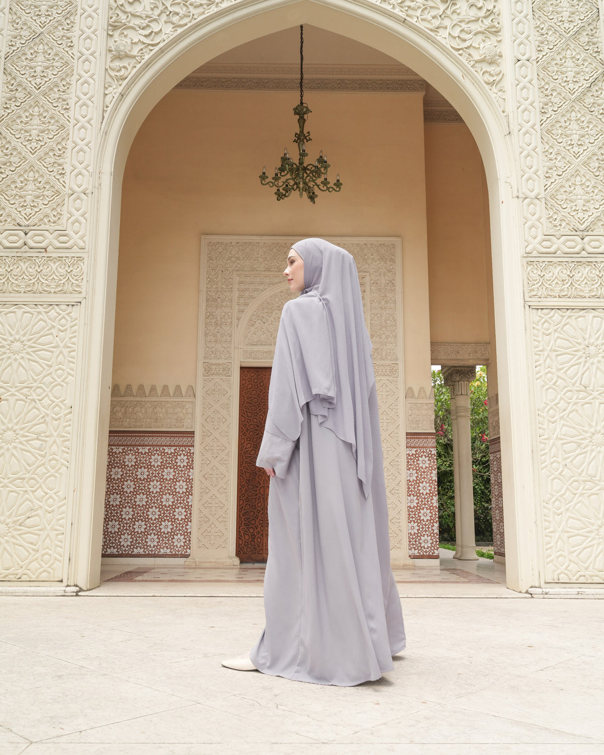 Jasmine Abaya