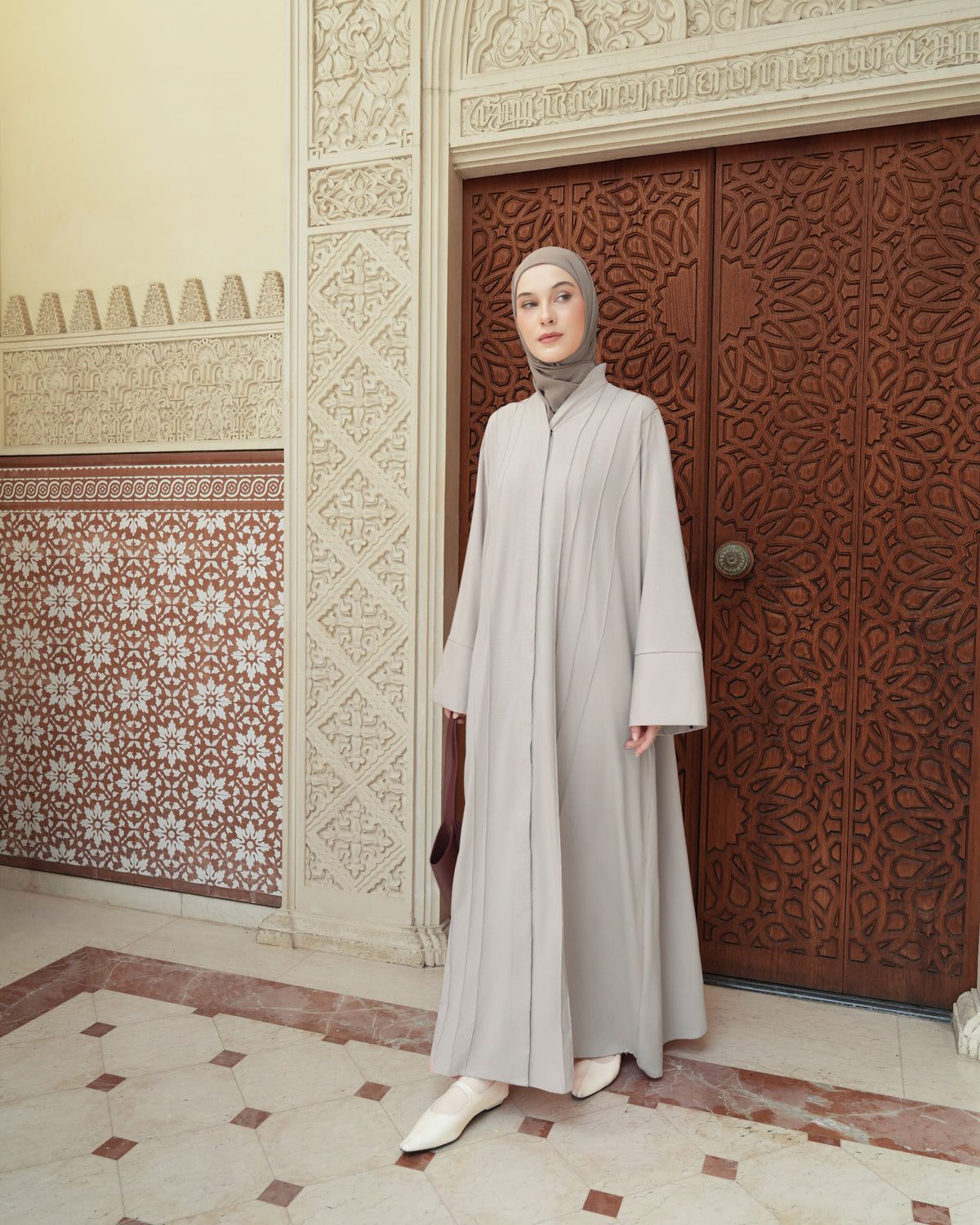 Jasmine Abaya
