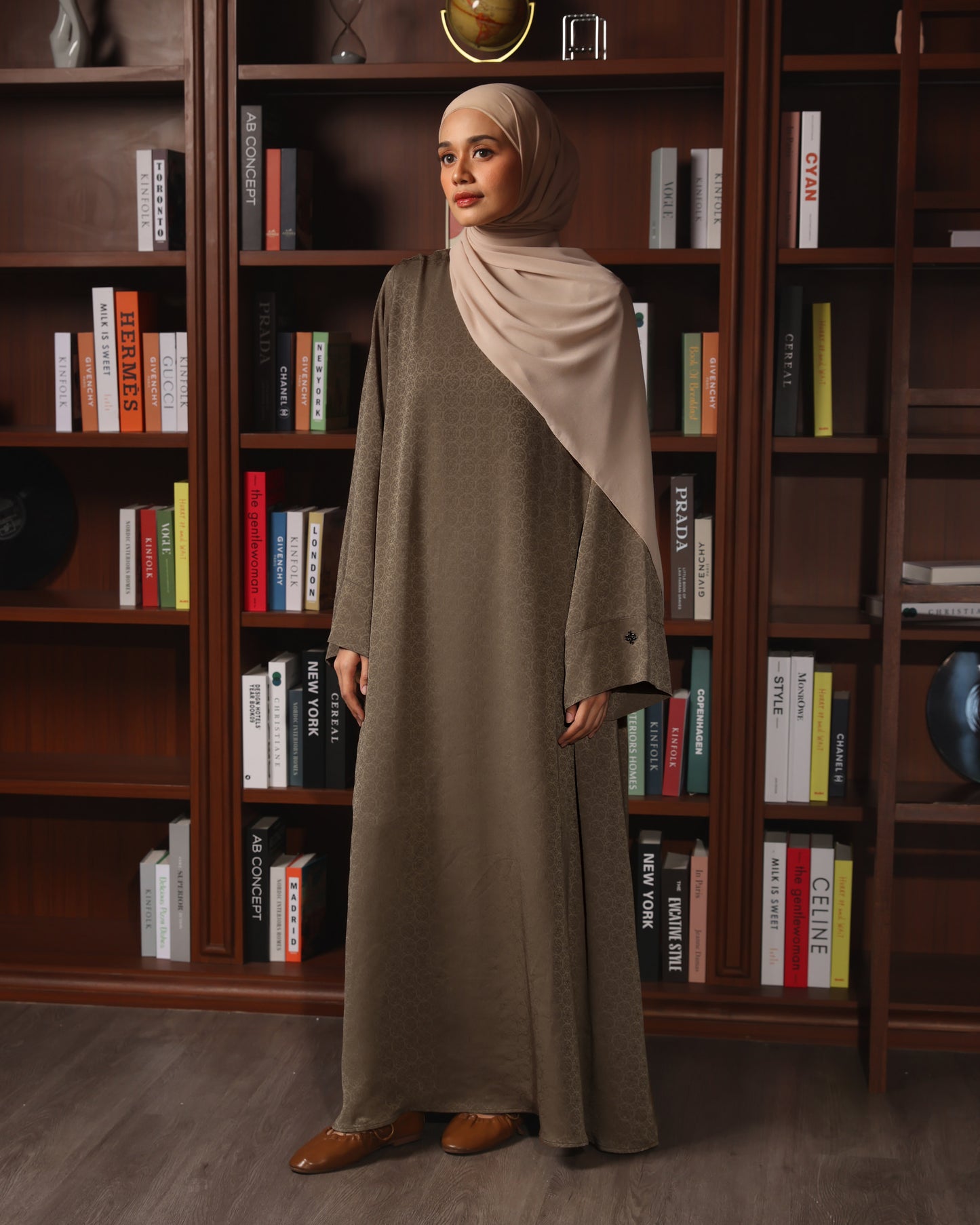 Kyra Abaya Dress