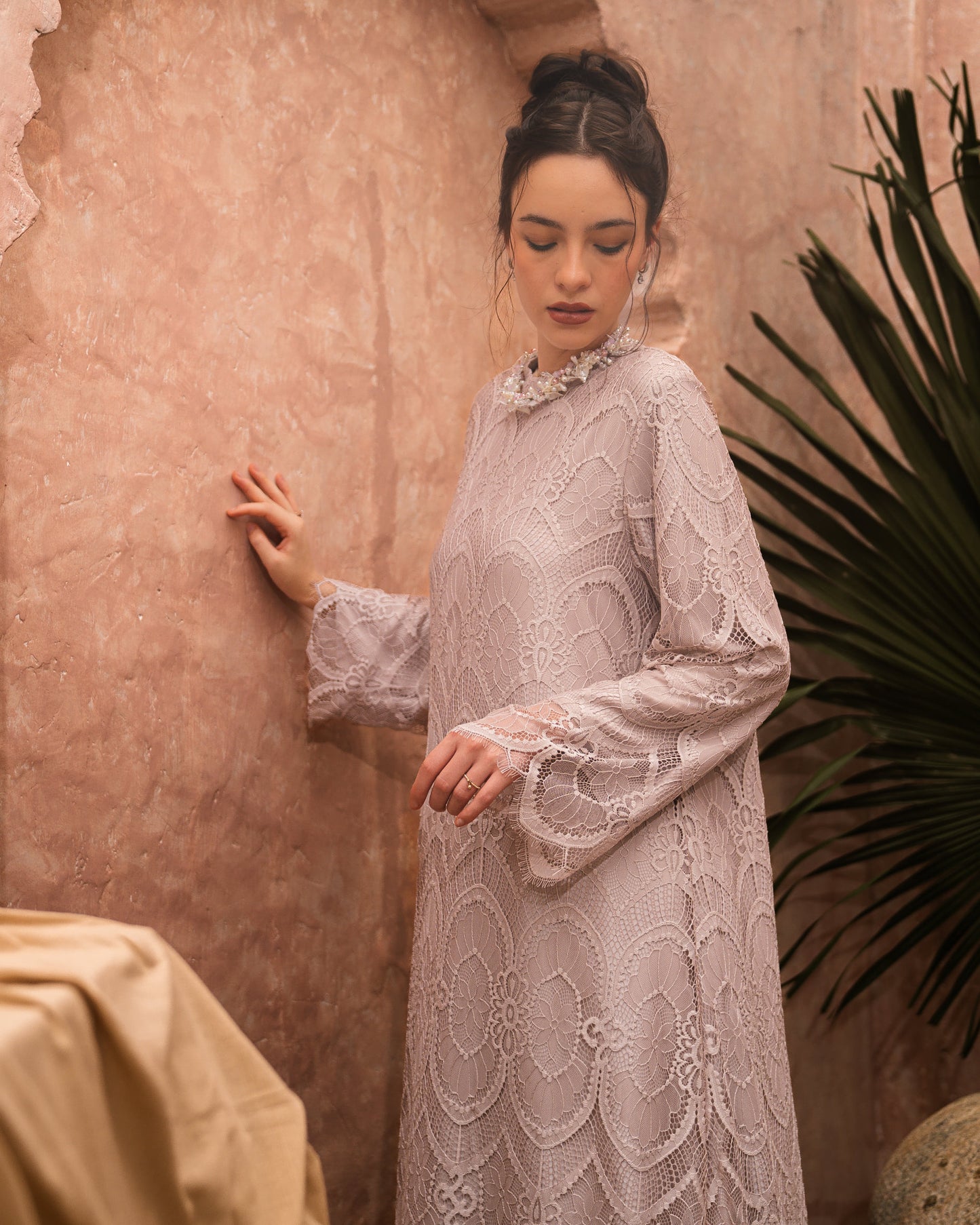 Senara Lace Dress (Minor Product)