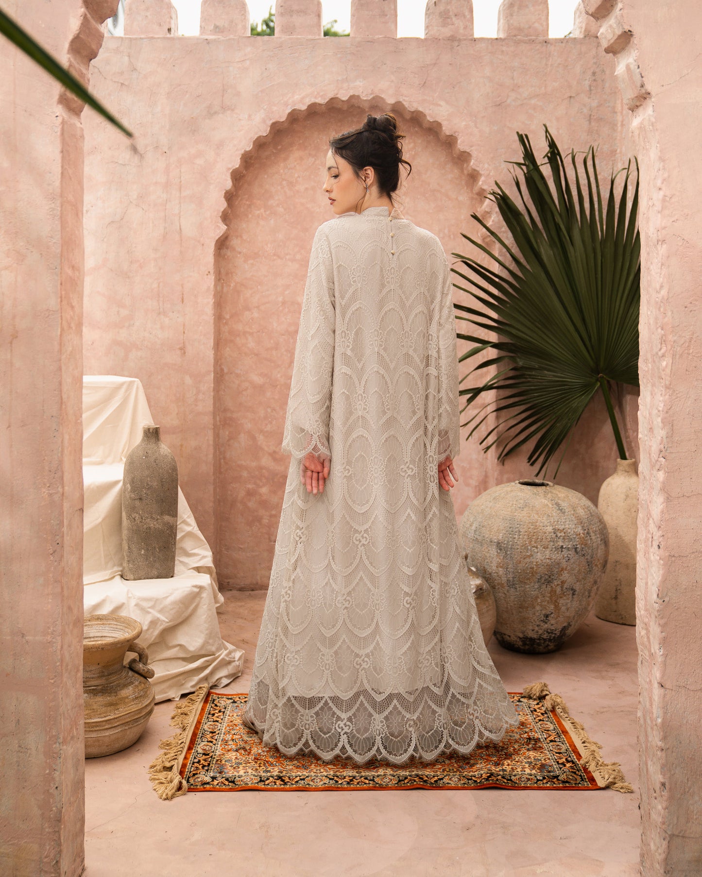 Senara Lace Dress (Minor Product)