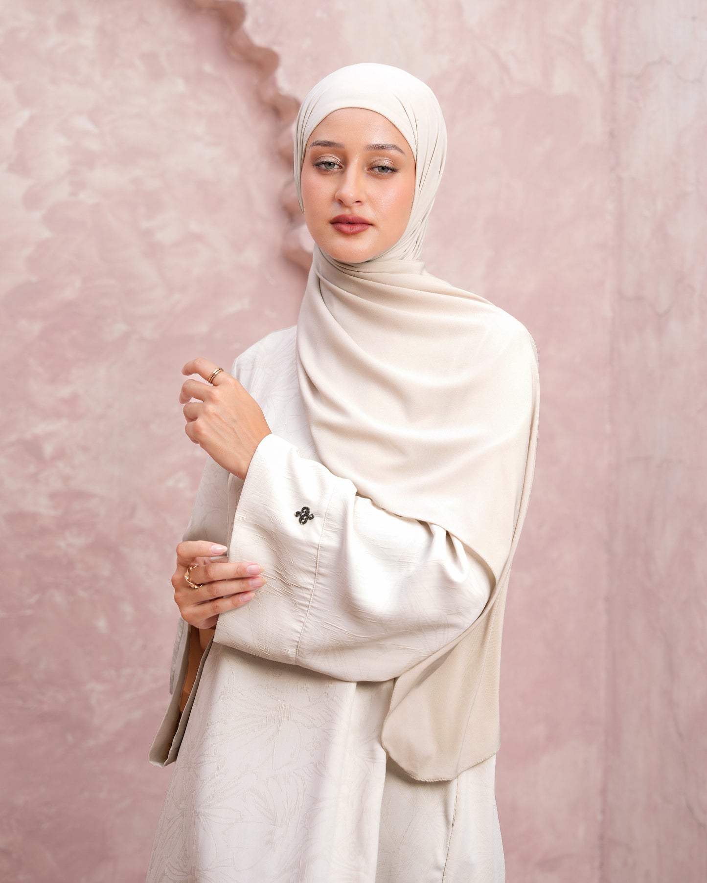 Luma Abaya Dress