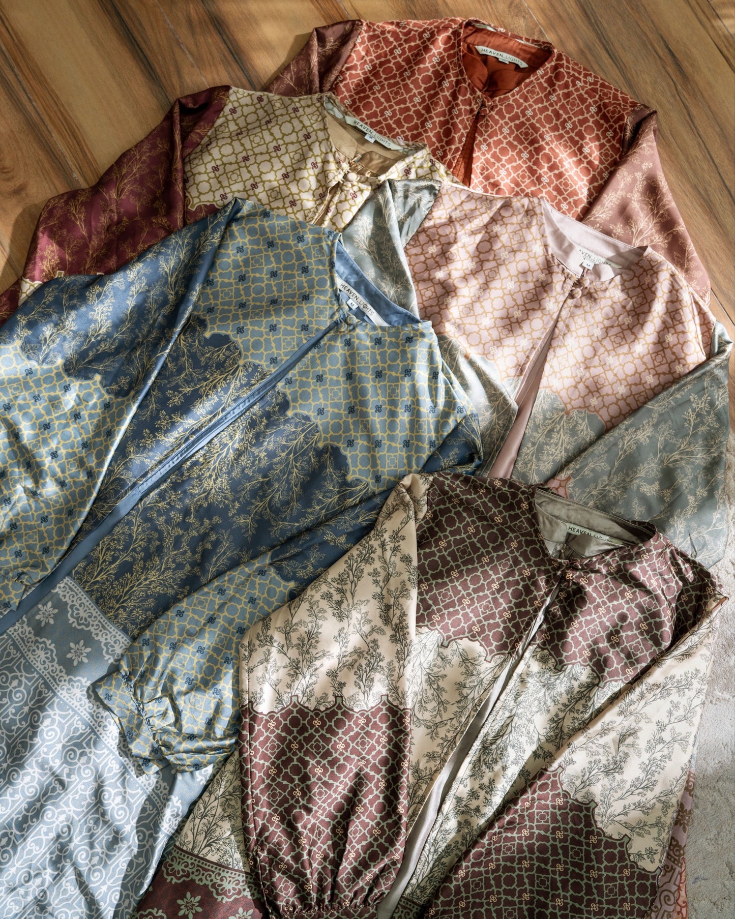 Mahira One Set Outer and Inner