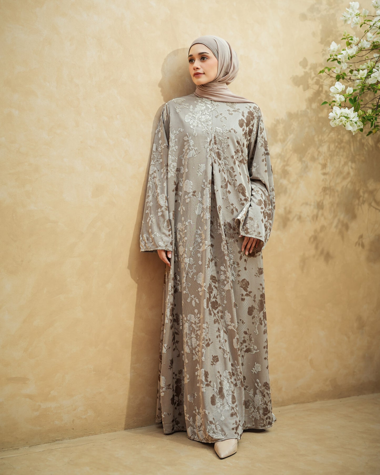 Nazra Abaya