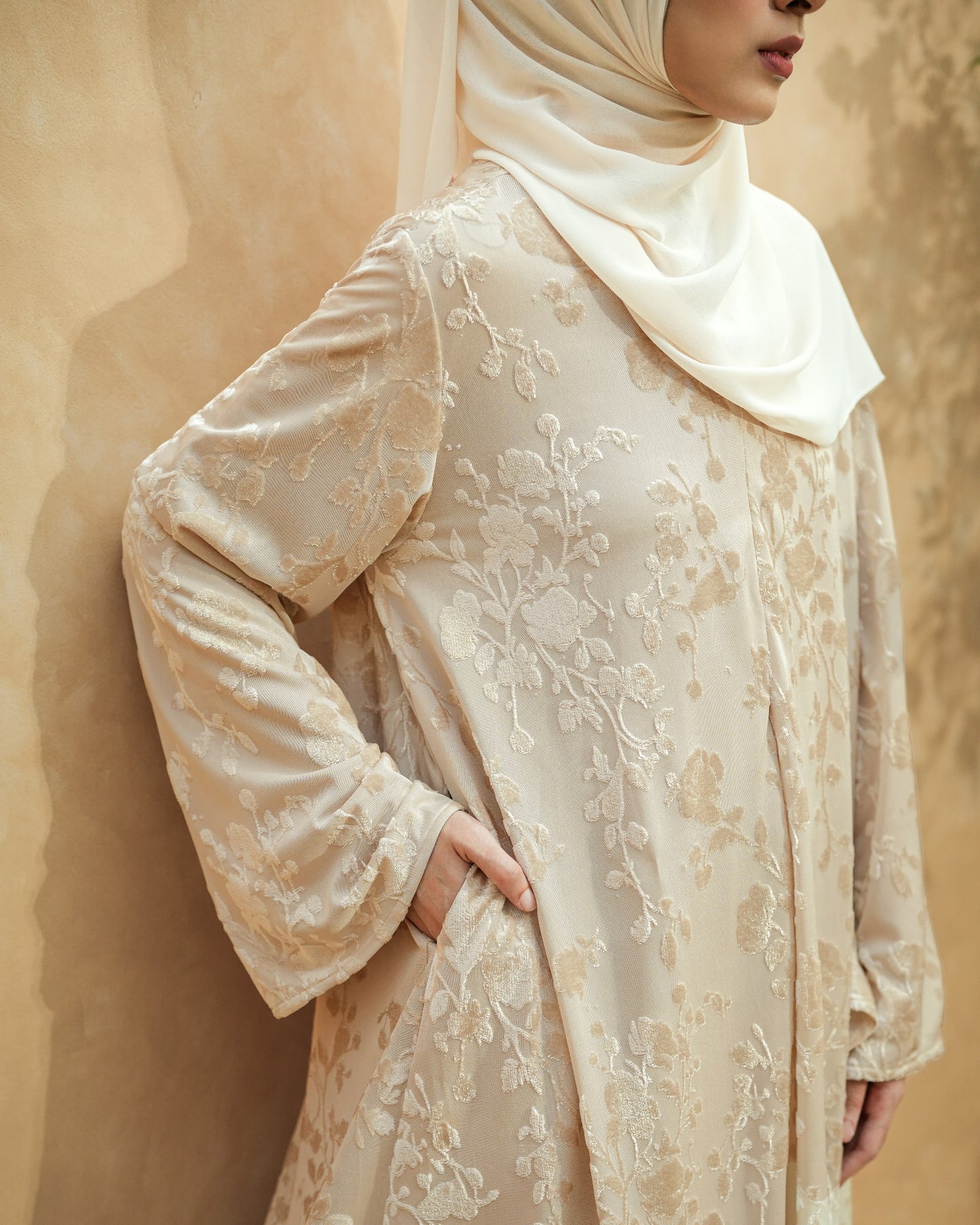 Nazra Abaya