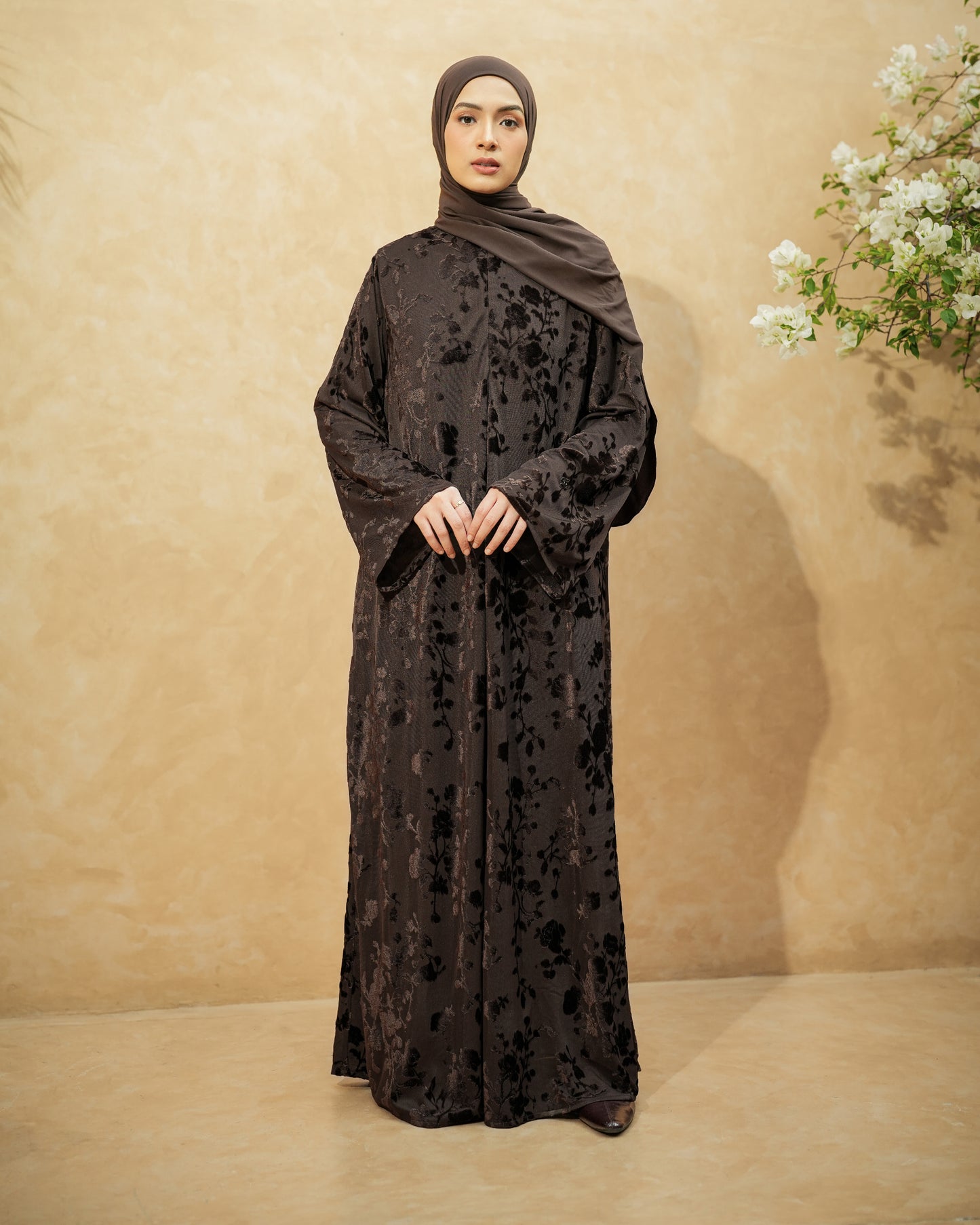 Nazra Abaya