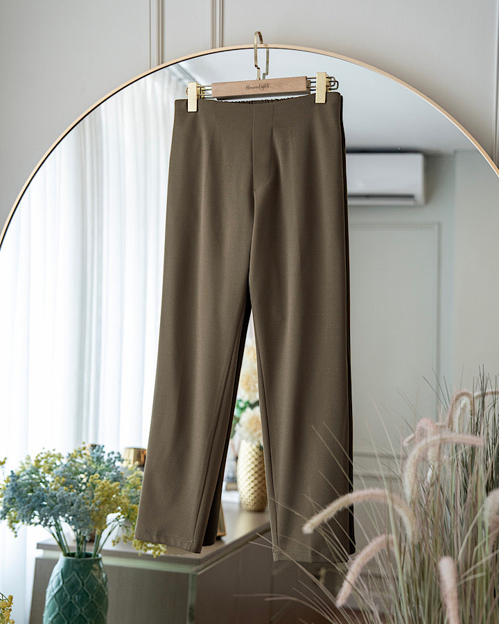 Raaiya Pants